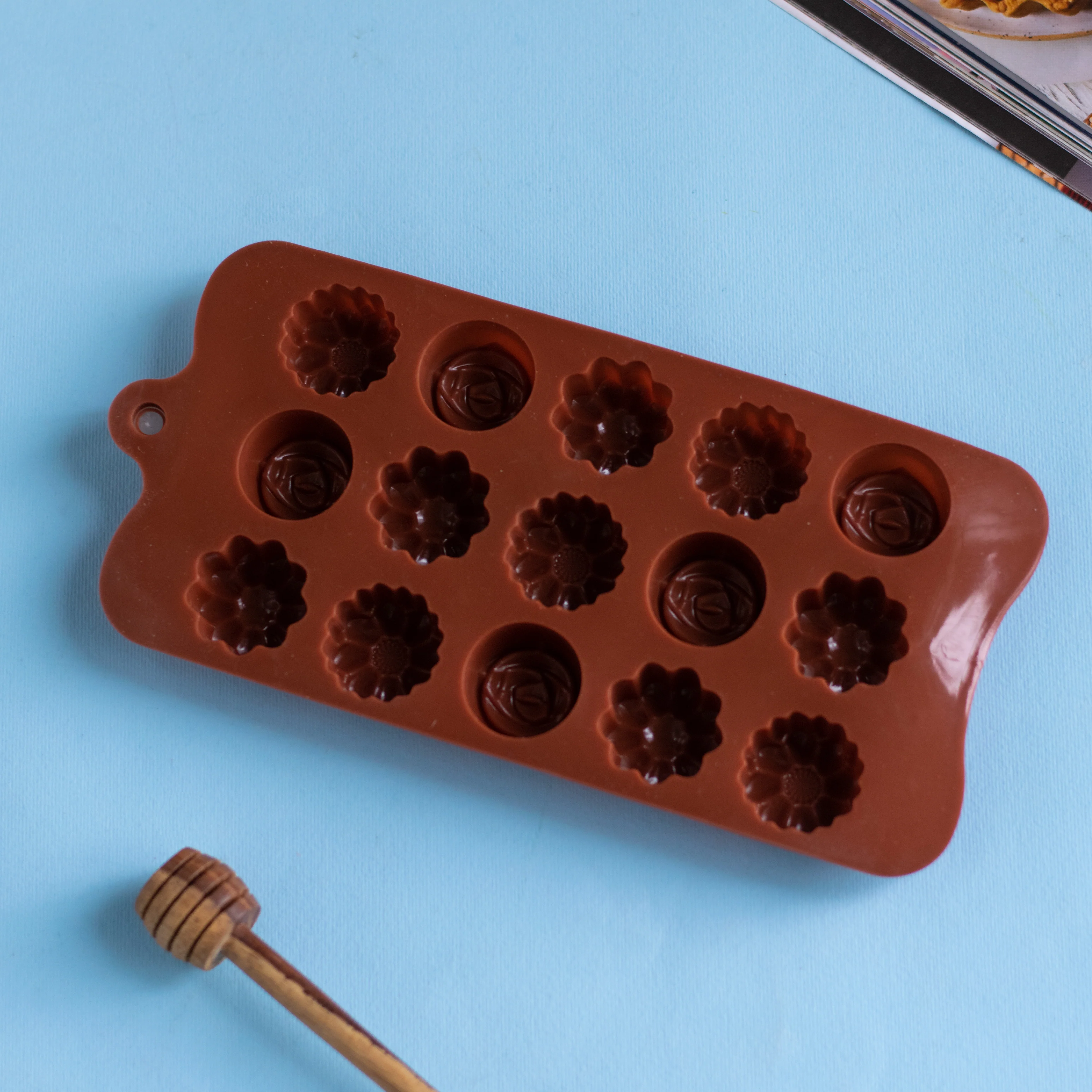 Small Floral Moulds - Image 5