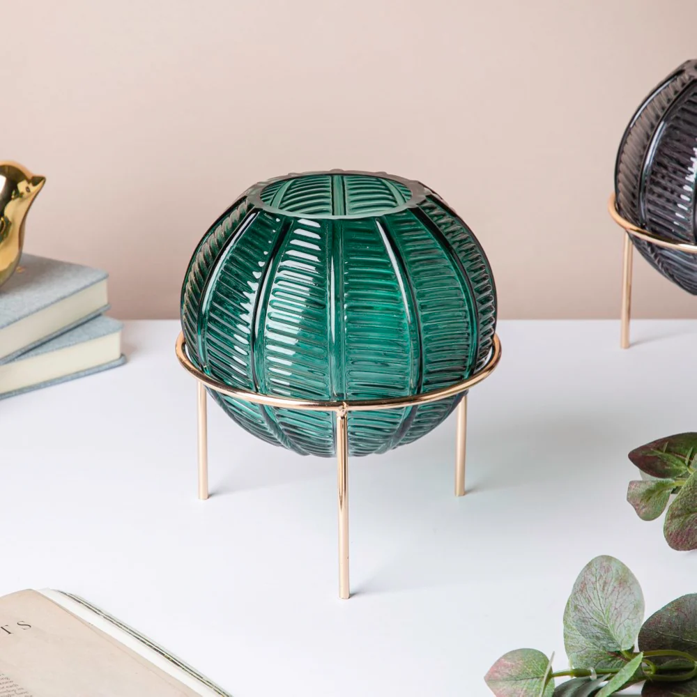 Small Globe Vase - Image 7