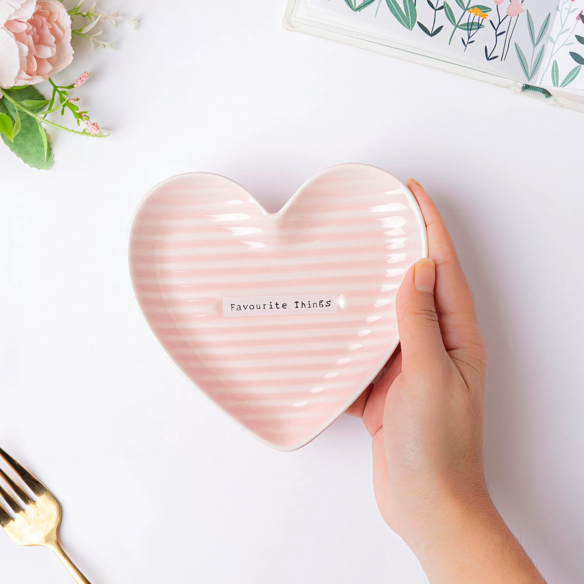Small Heart Starter Plate Pink - Image 2