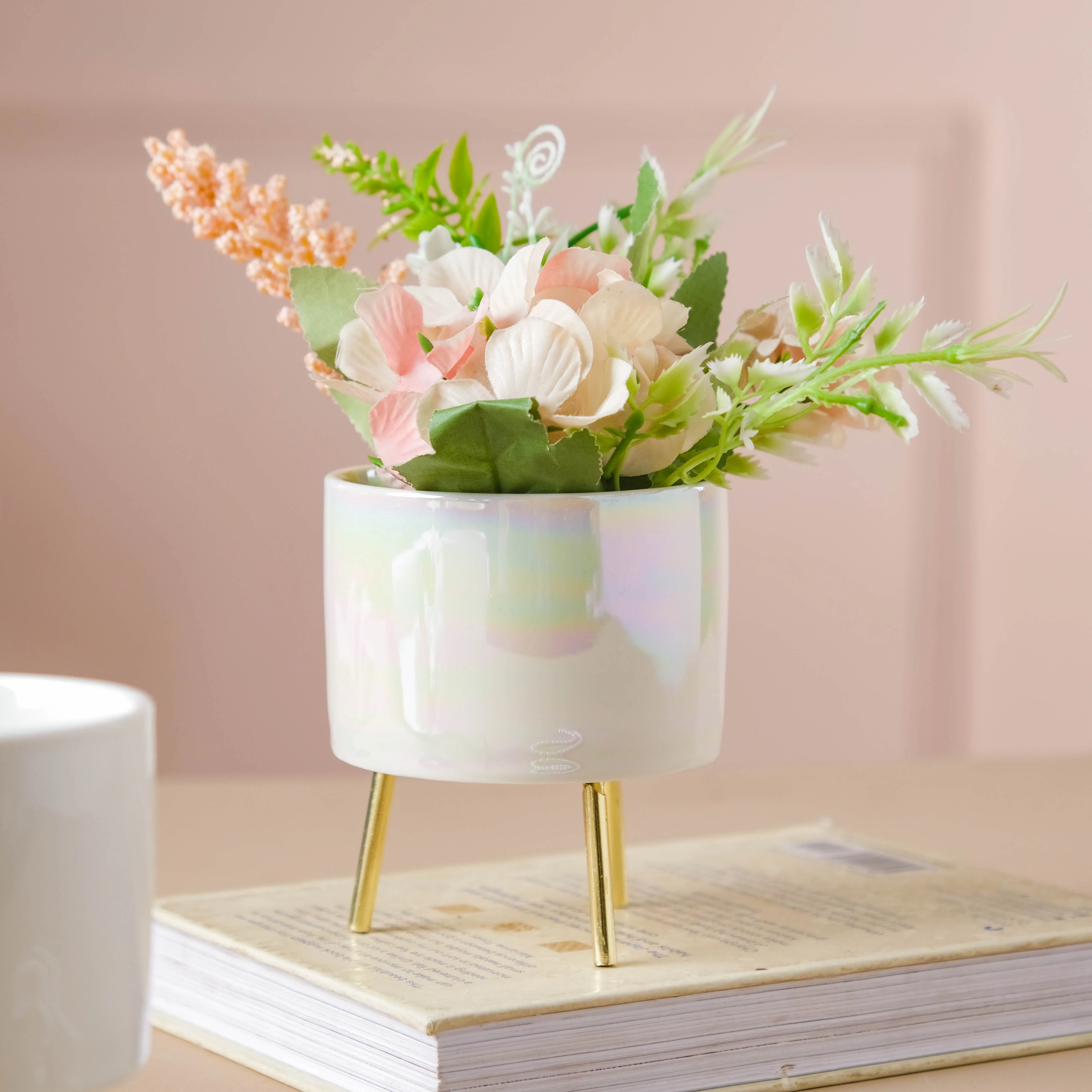 Small Pottery Planter - Image 4