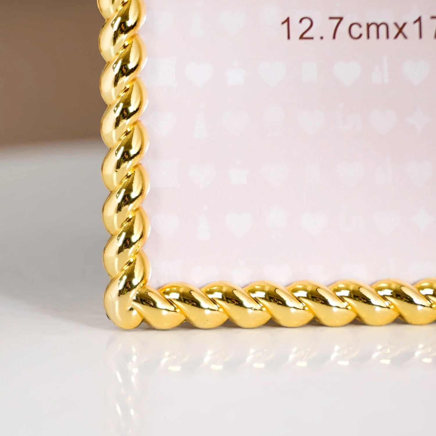 Small Twisted Picture Frame 10x15cm - Image 3