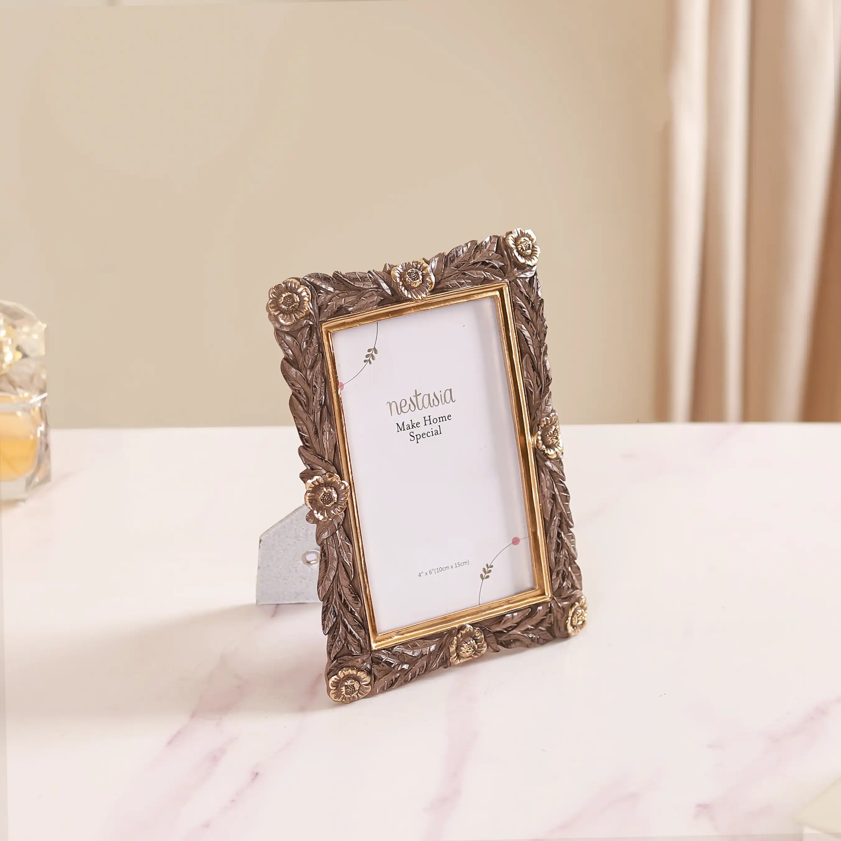Small Victorian Photo Frame 8"x6" - Image 3