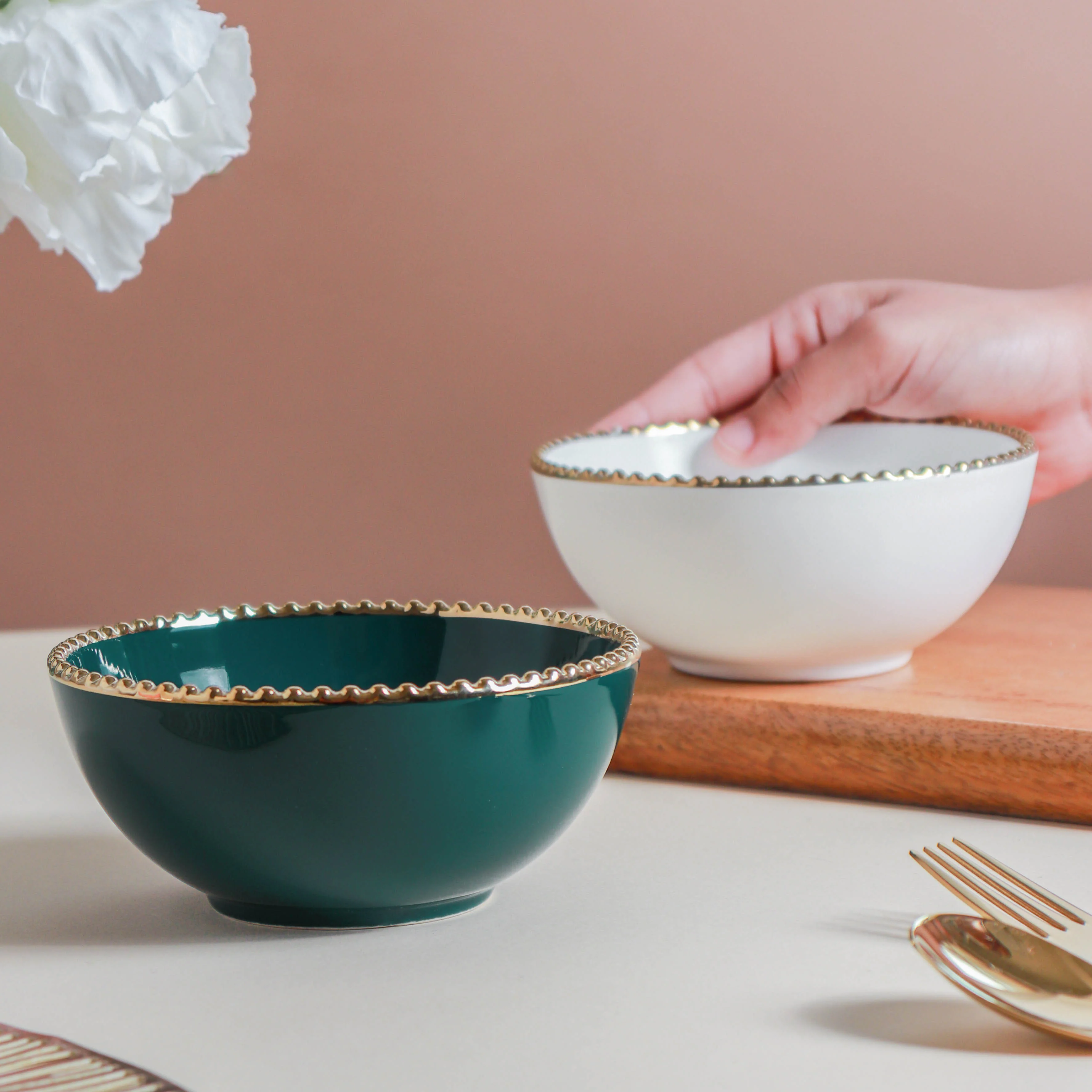 Snack Bowl With Gold Rim 300 ml - Image 5