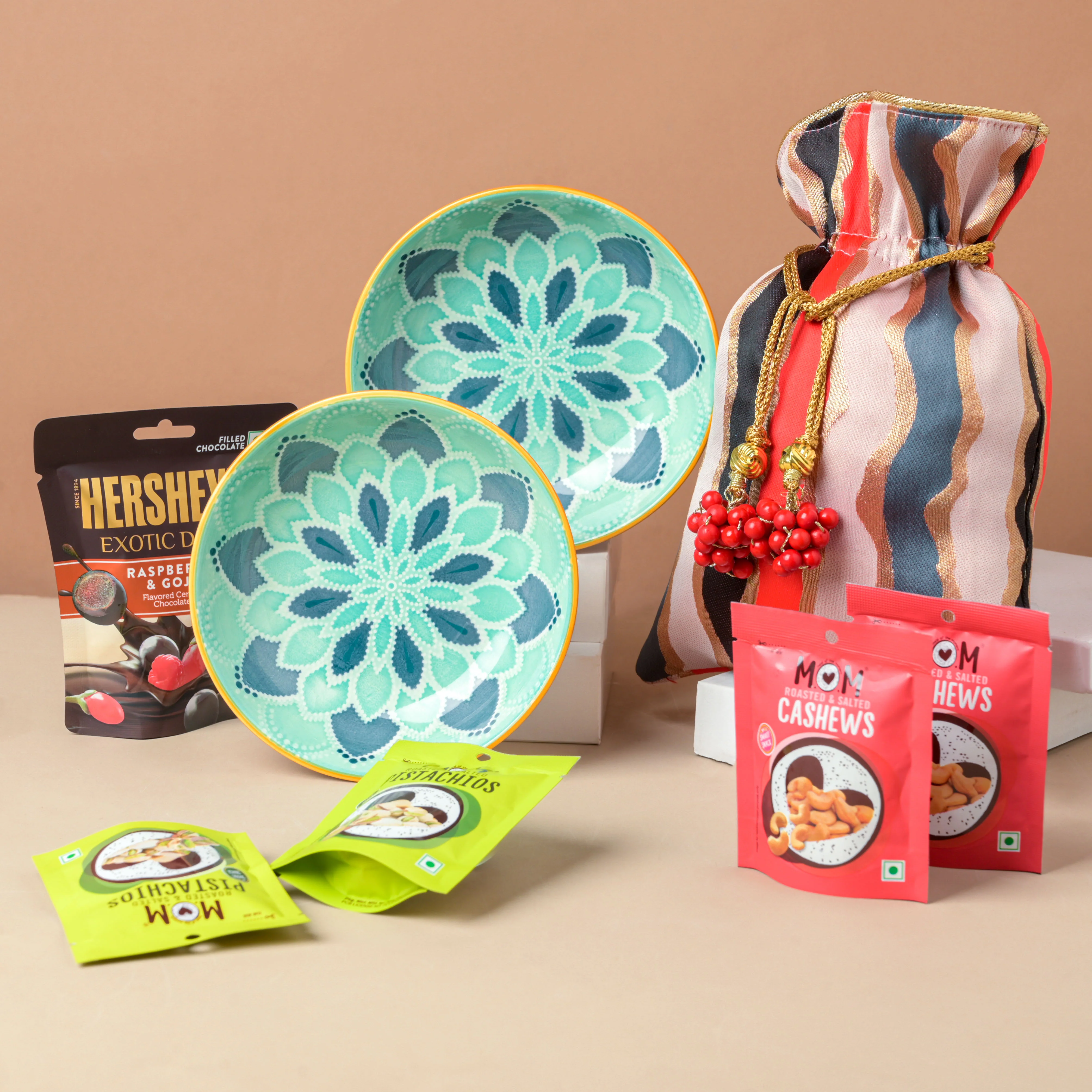 Snack Up Mandala Dish Gift Hamper Set Of 7