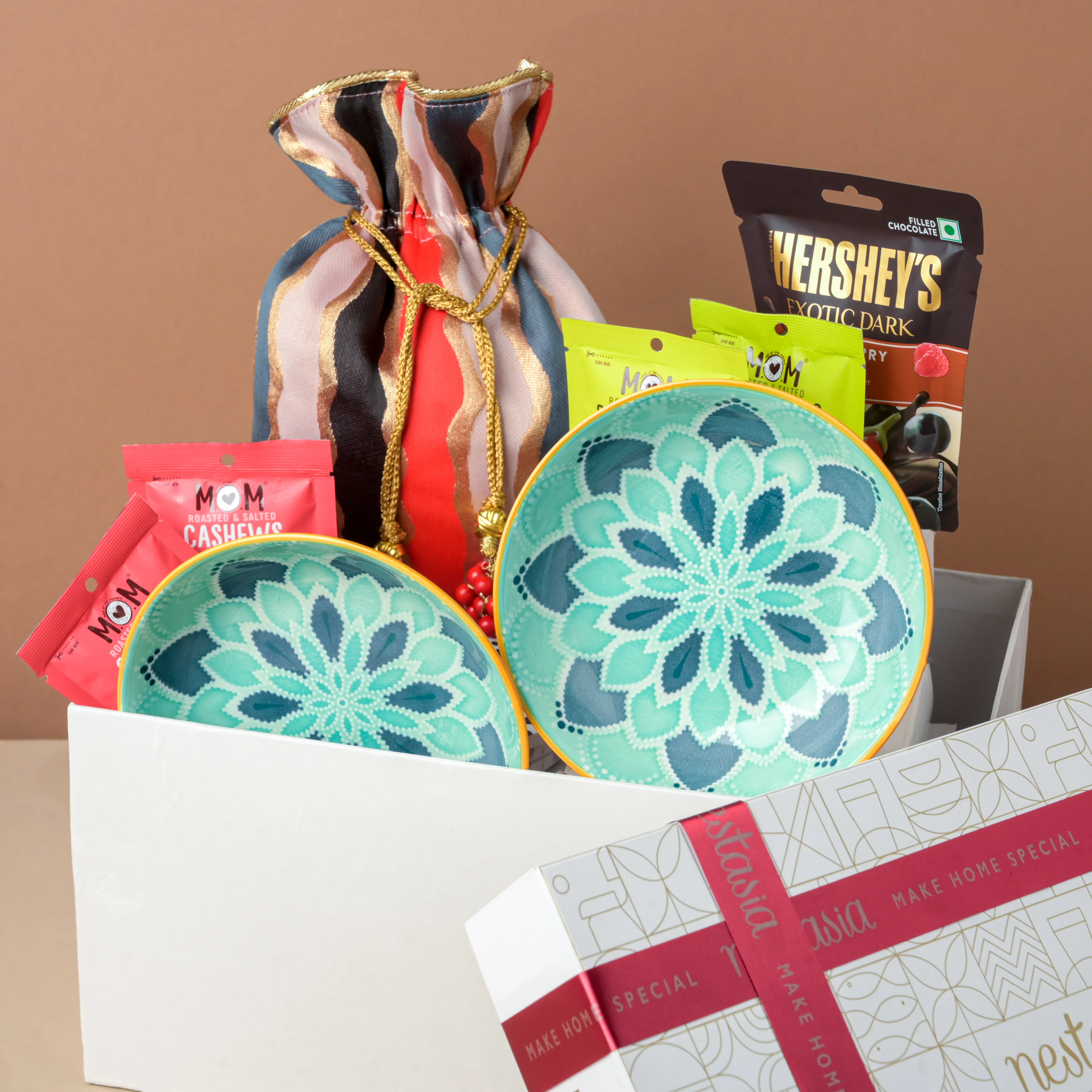 Snack Up Mandala Dish Gift Hamper Set Of 7 - Image 3