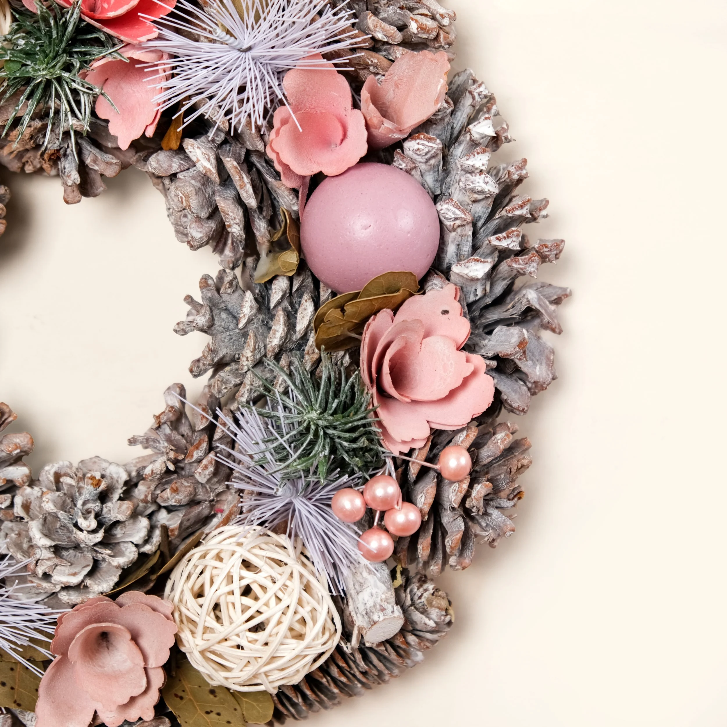 Snow Kissed Holiday Wreath For Sustainable Home Decor - Image 3