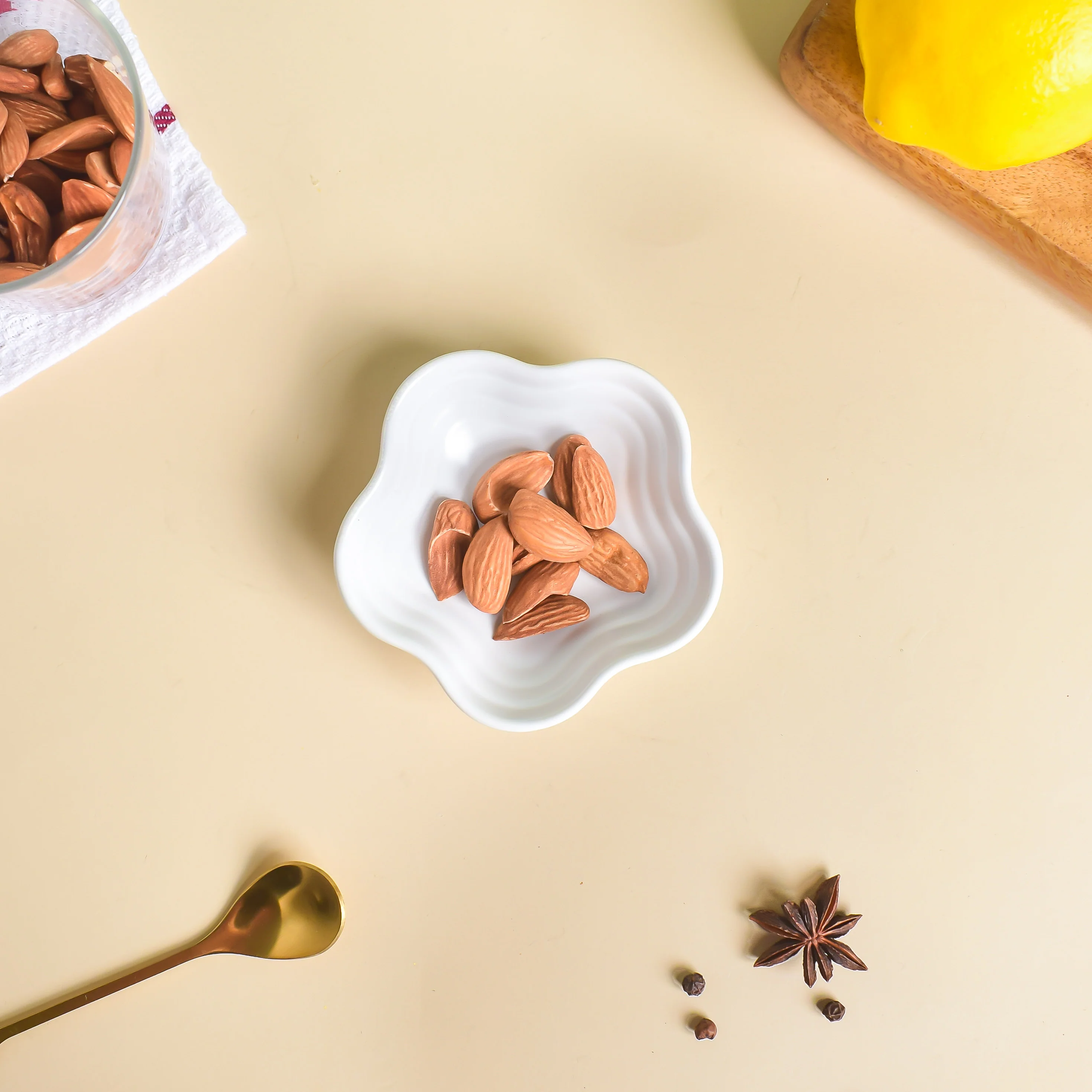 Snow White Floral Dip Bowl - Image 4