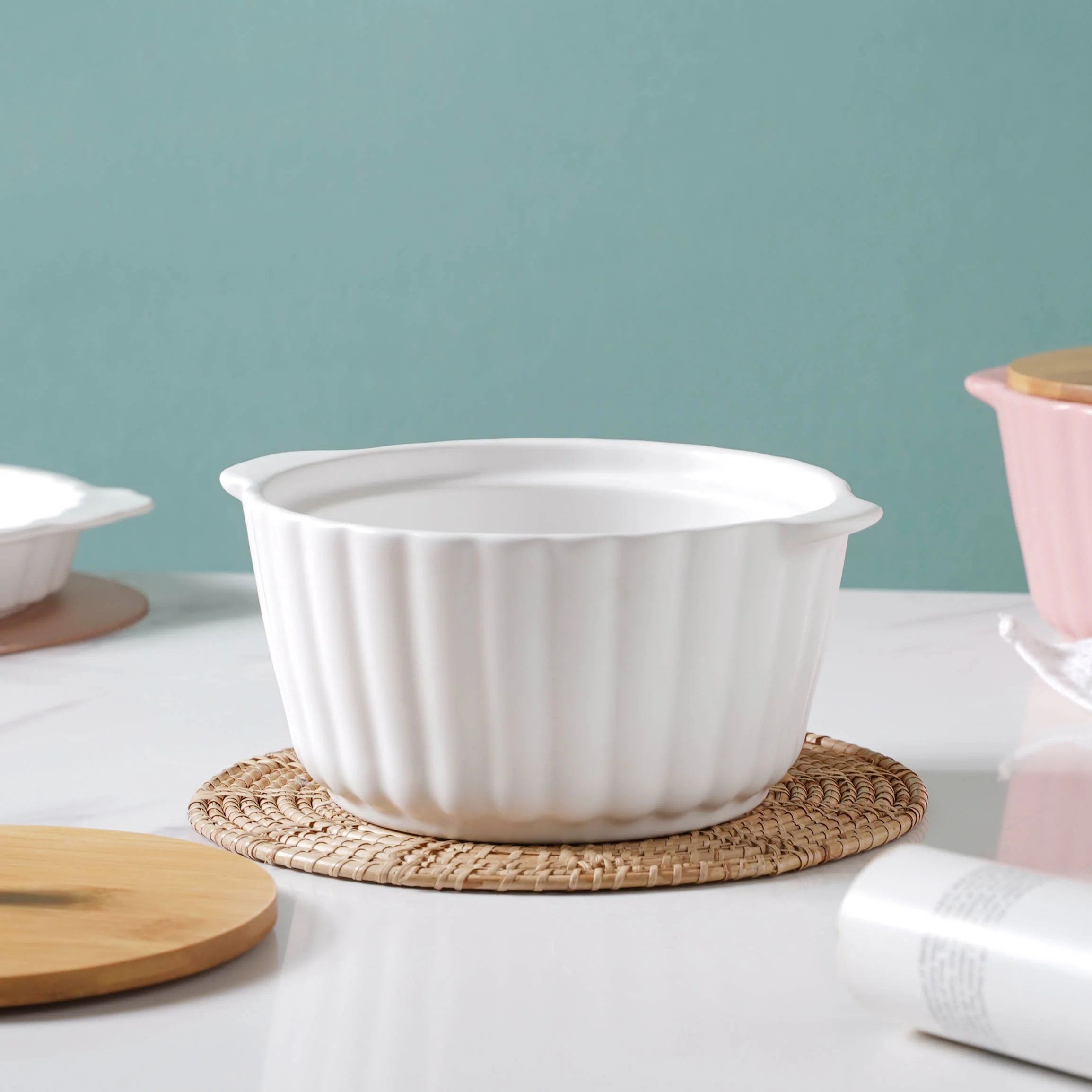 Snow White Scalloped Pot With Lid 8 Inch - Image 6