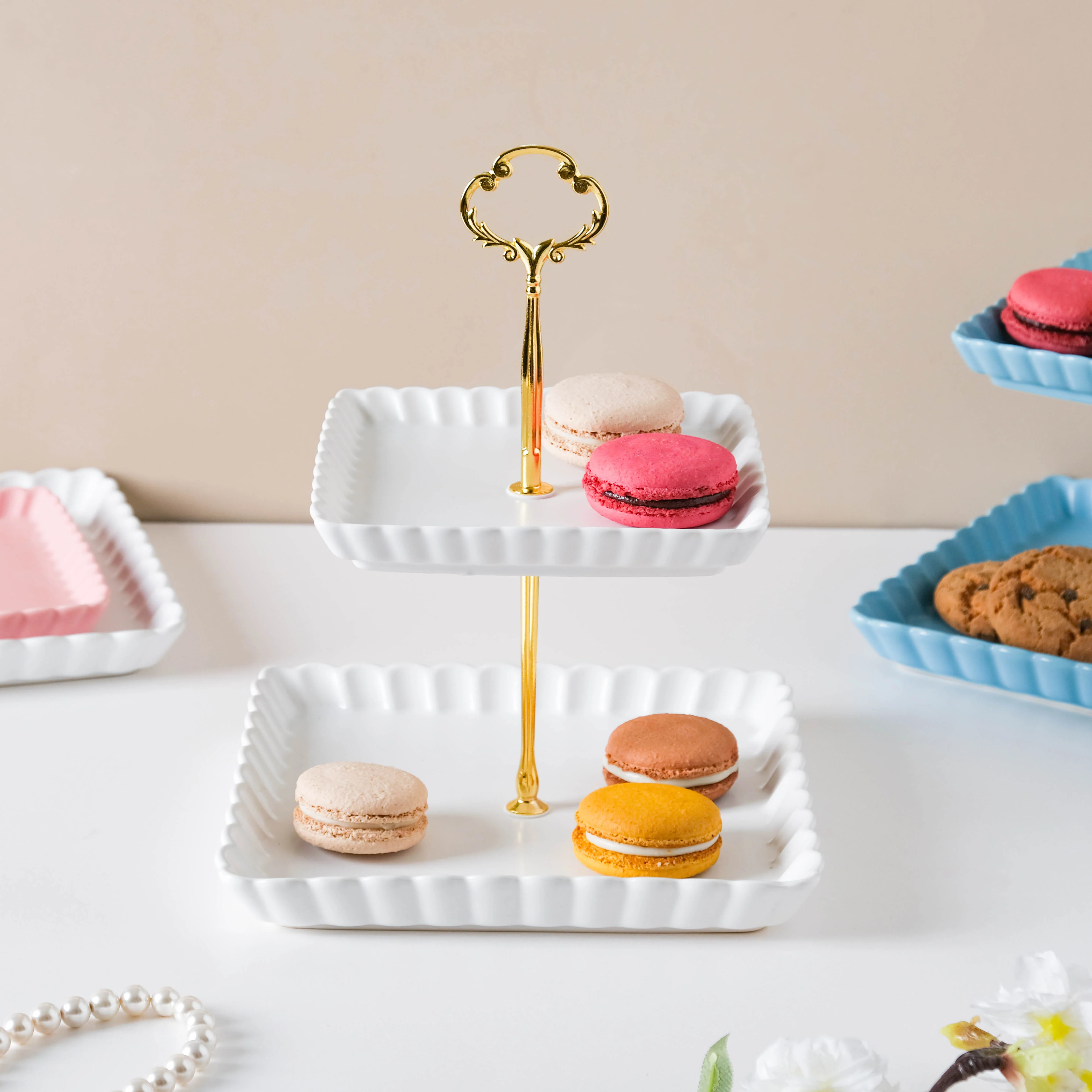 Snow White Square 2-tier Cupcake Stand - Image 4