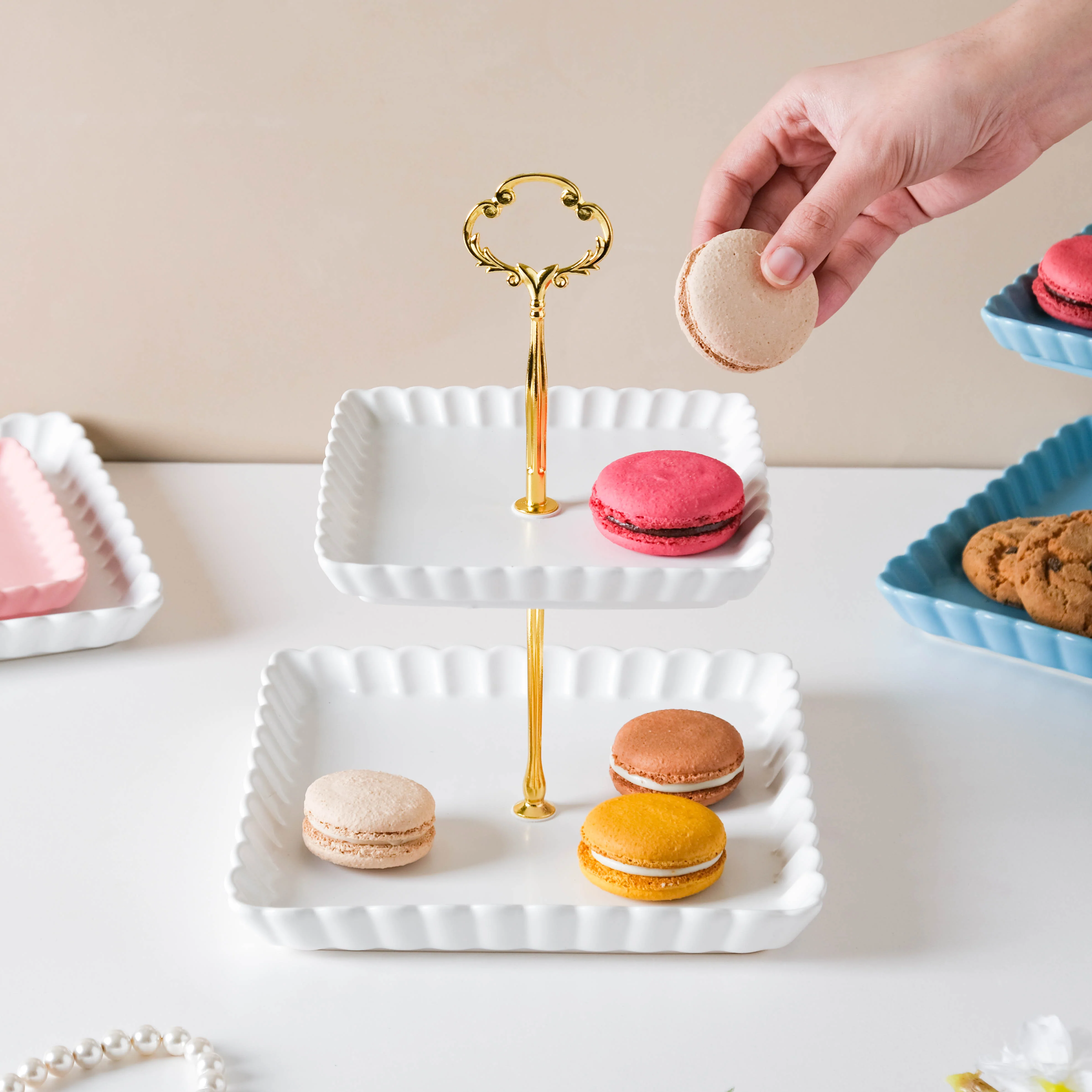 Snow White Square 2-tier Cupcake Stand - Image 7