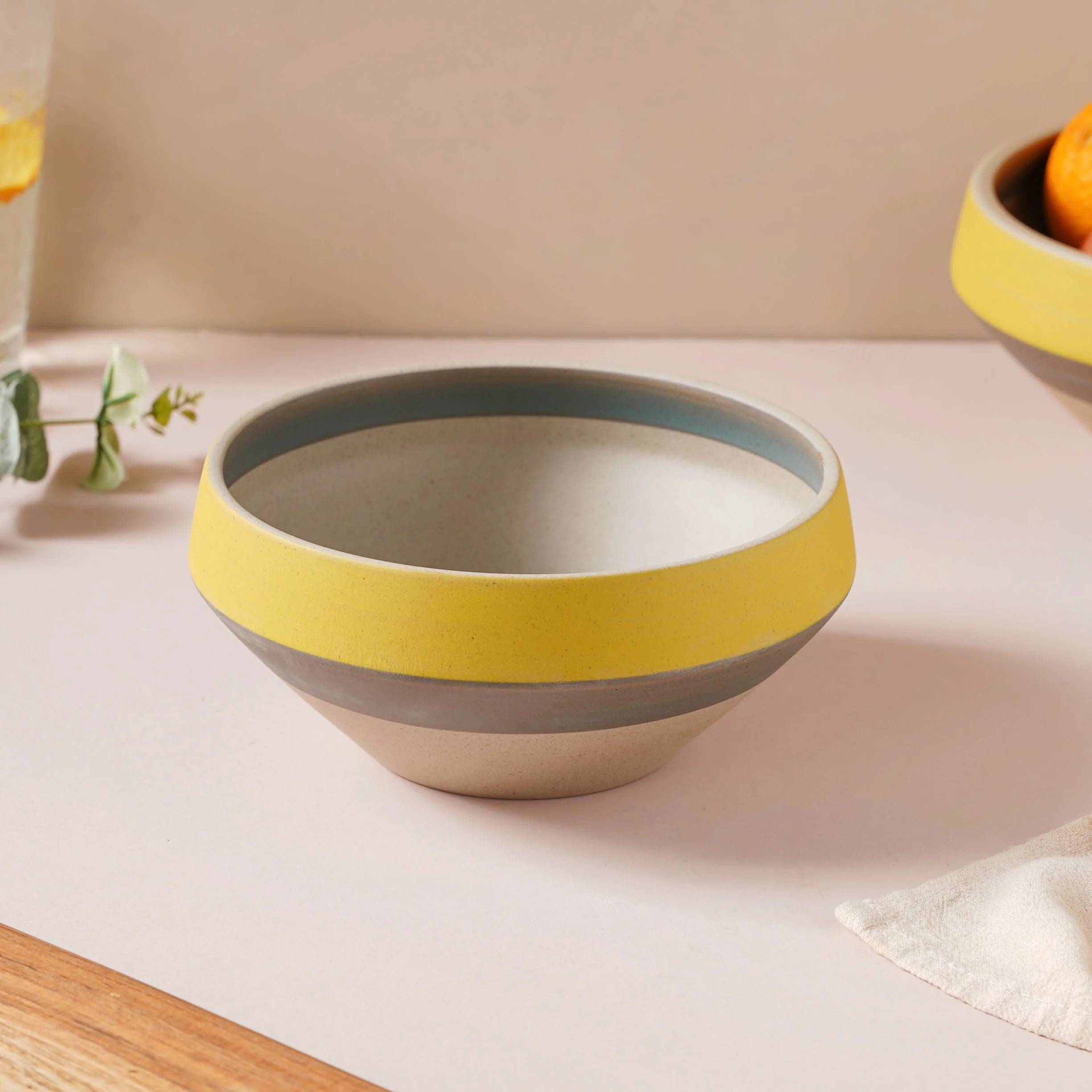 Soboku Grey And Yellow Small Serving Bowl 6.5 Inch 1 L