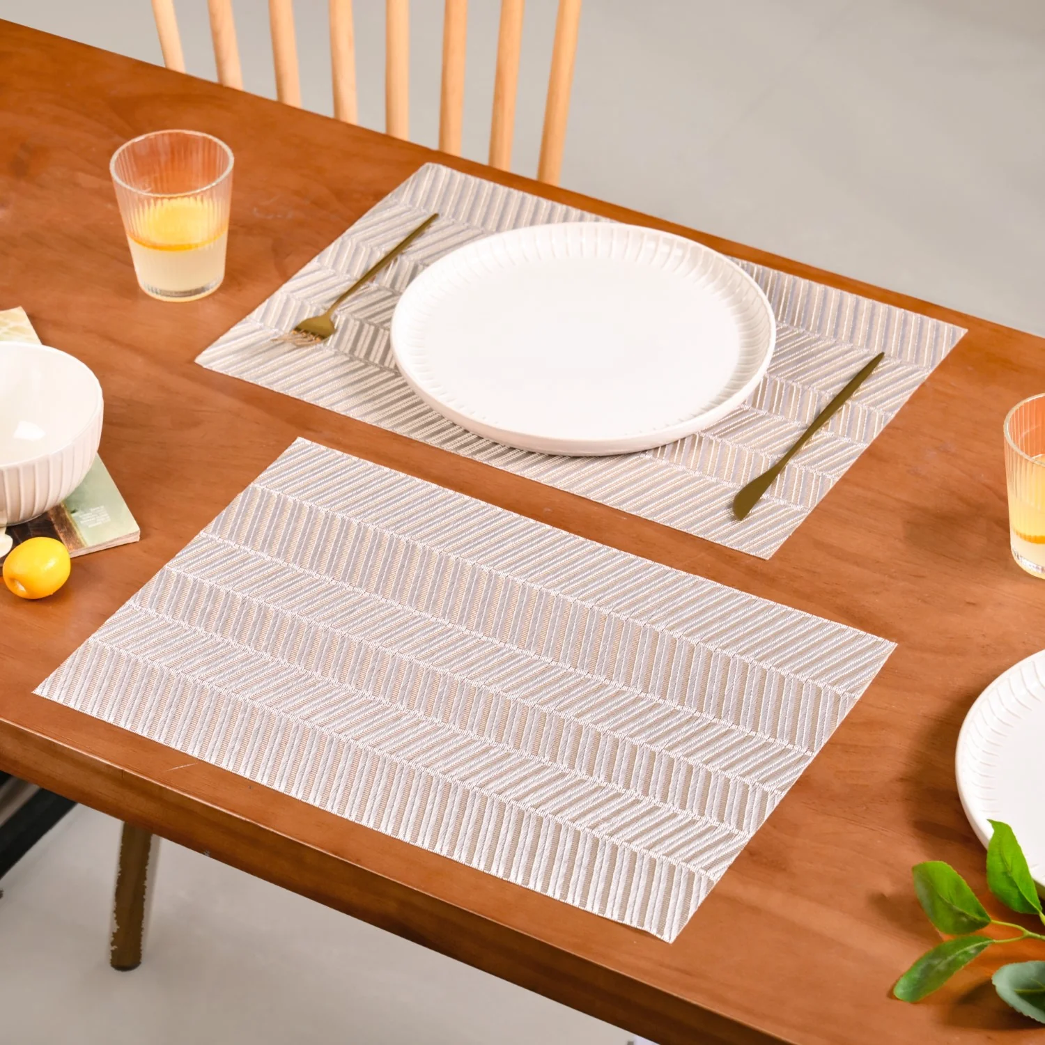 Soft Silver Dinner Table Mats Set Of 6 - Image 8