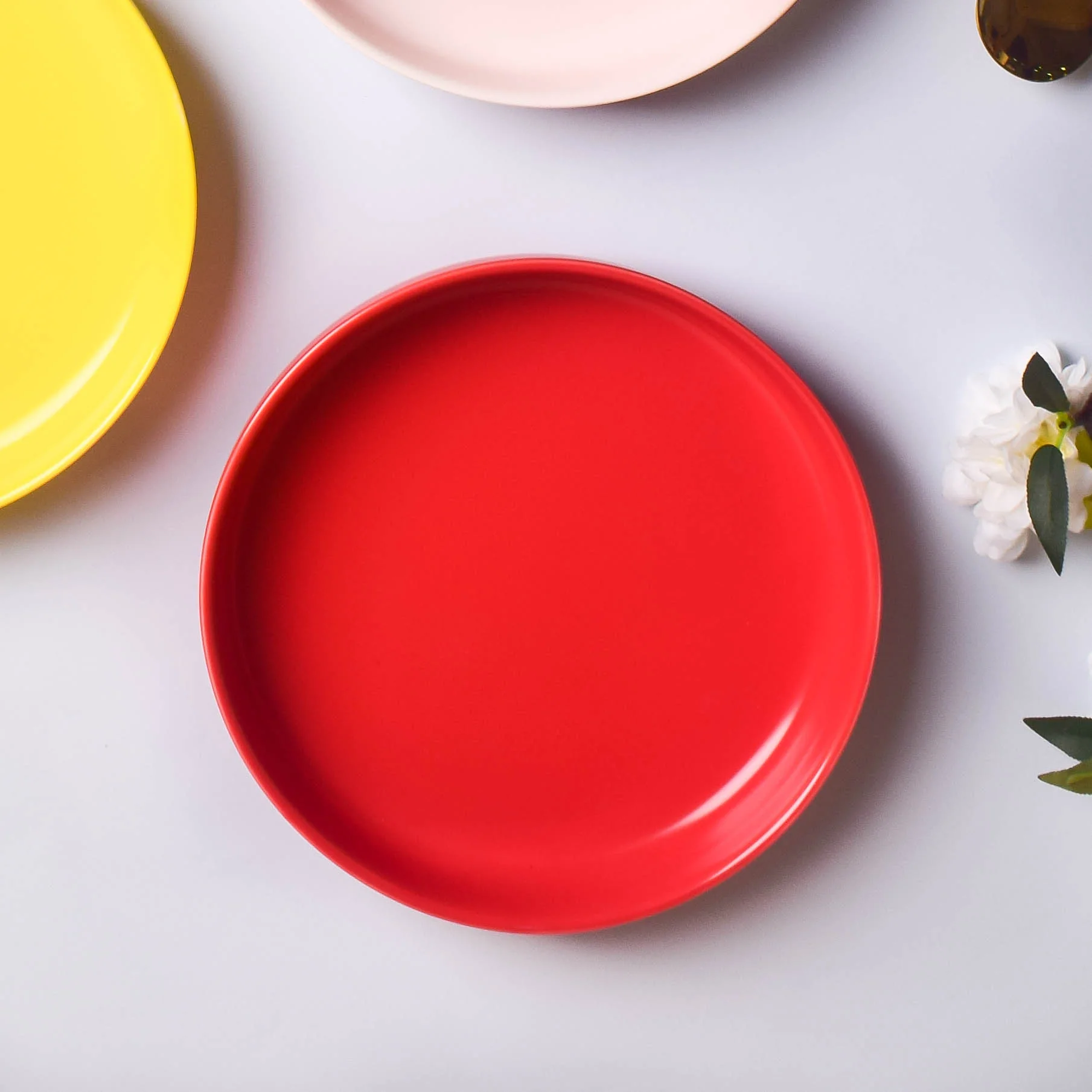 Solid Colored Deep Dish - Image 10