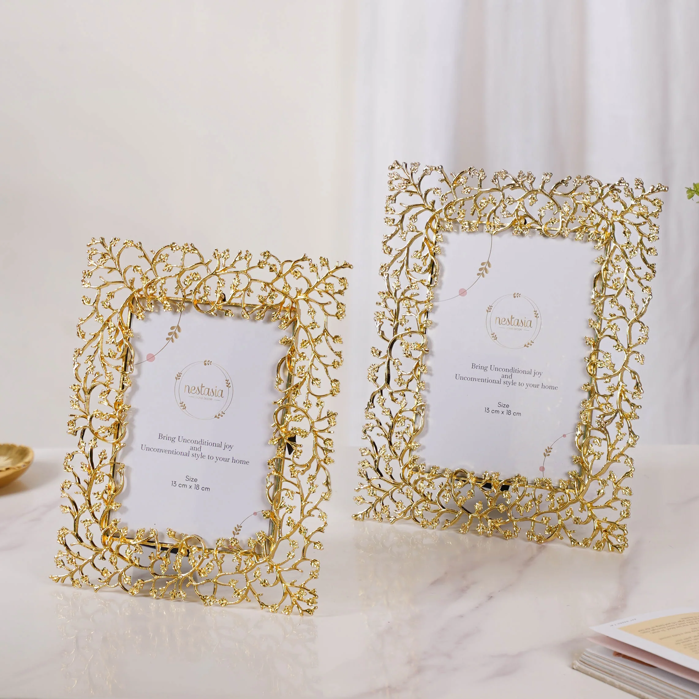 Souvenir Golden Photo Frame Small - Image 4