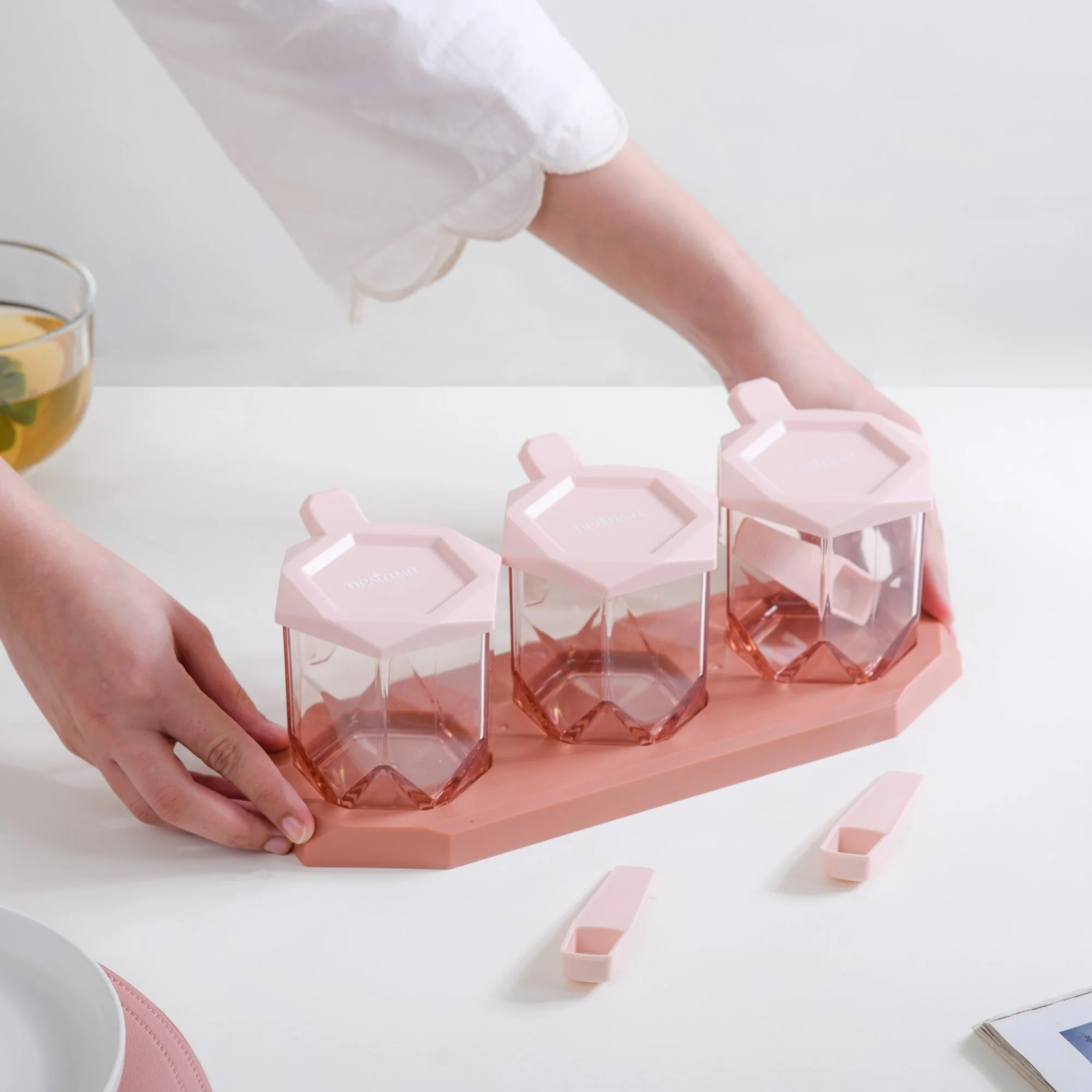 Spice Containers With Spoons Set Of 3 Pink - Image 7