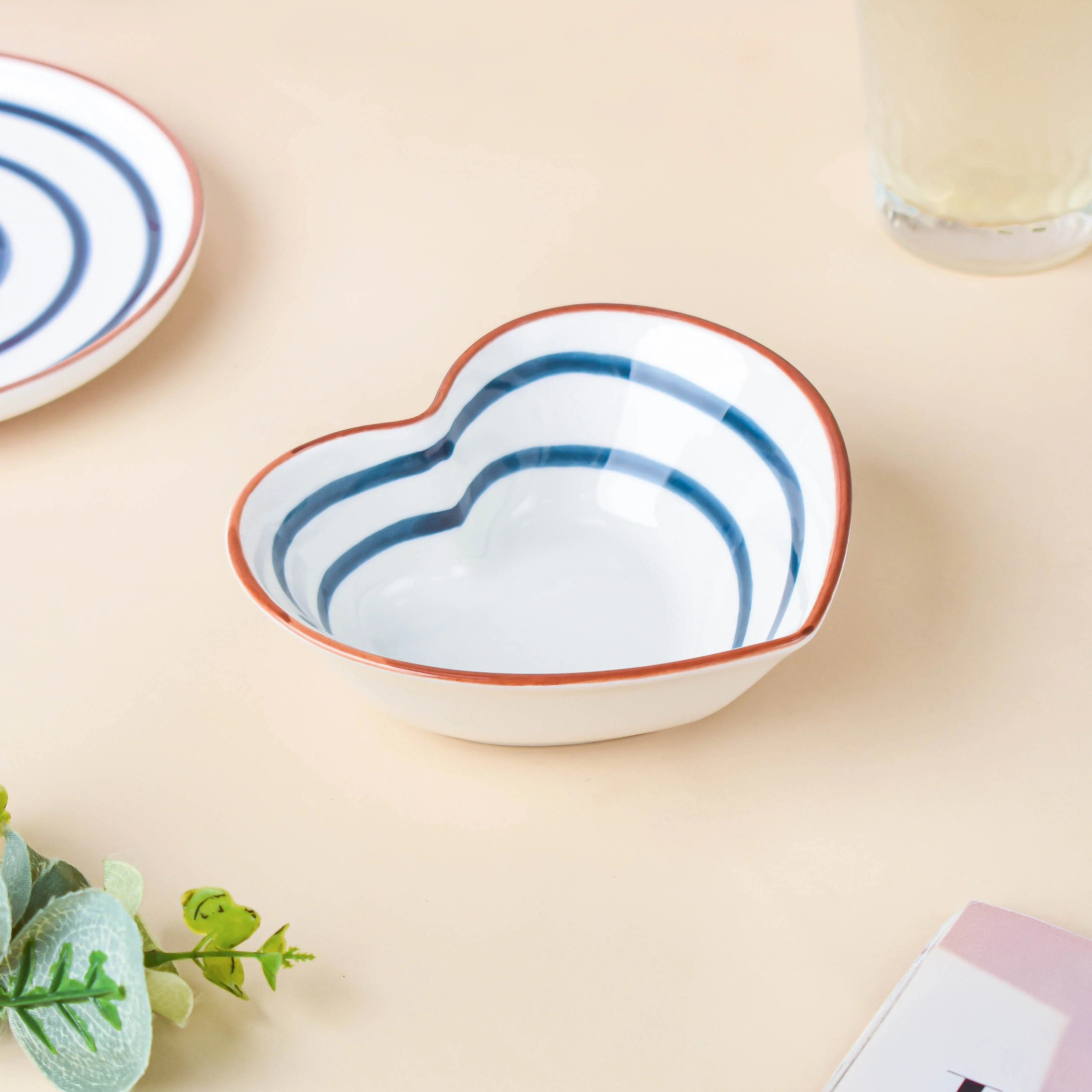 Spiral Red And Blue 22 Piece Dinner Set For 6 - Image 4