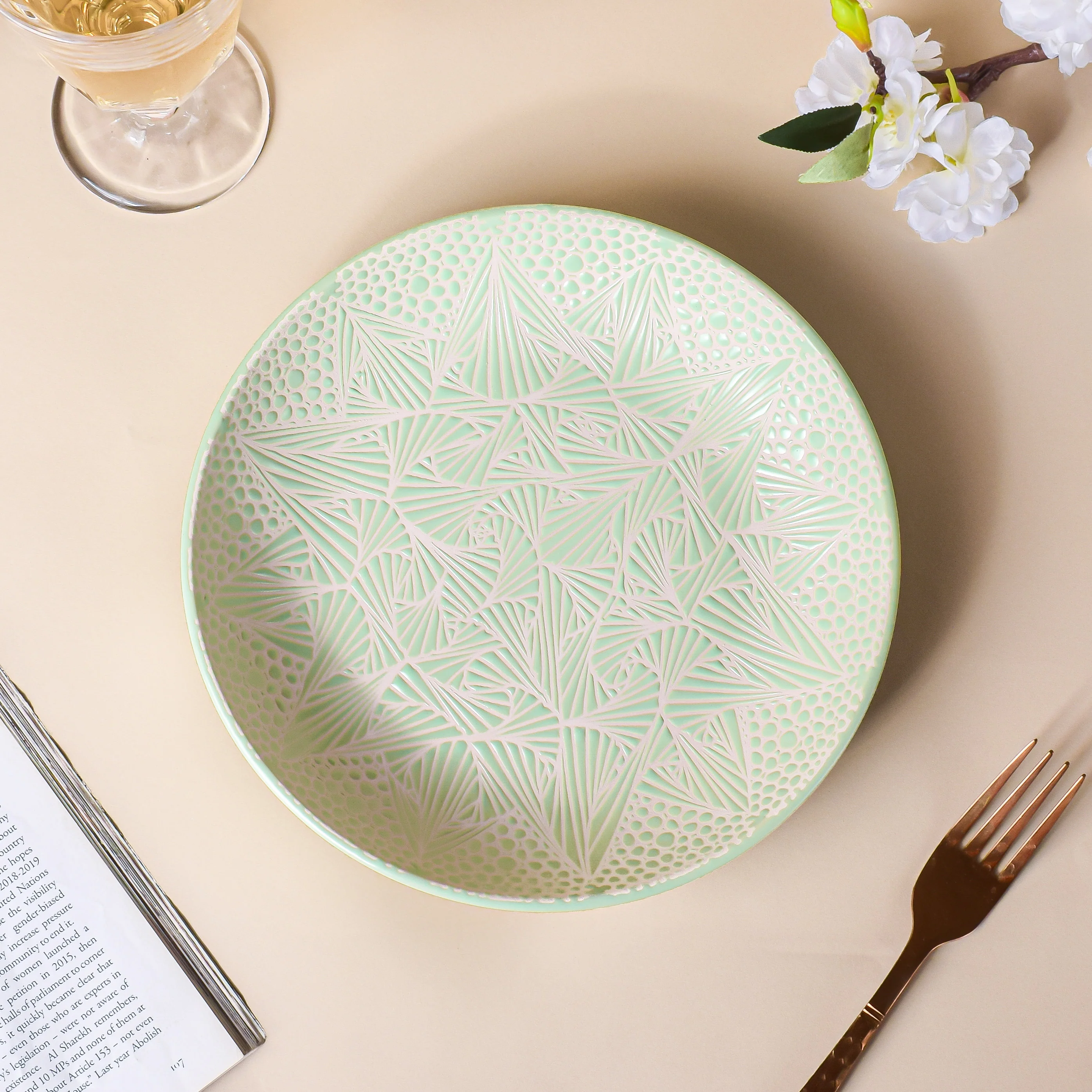 Springfield Green Textured Pasta Plate 8 Inch - Image 3