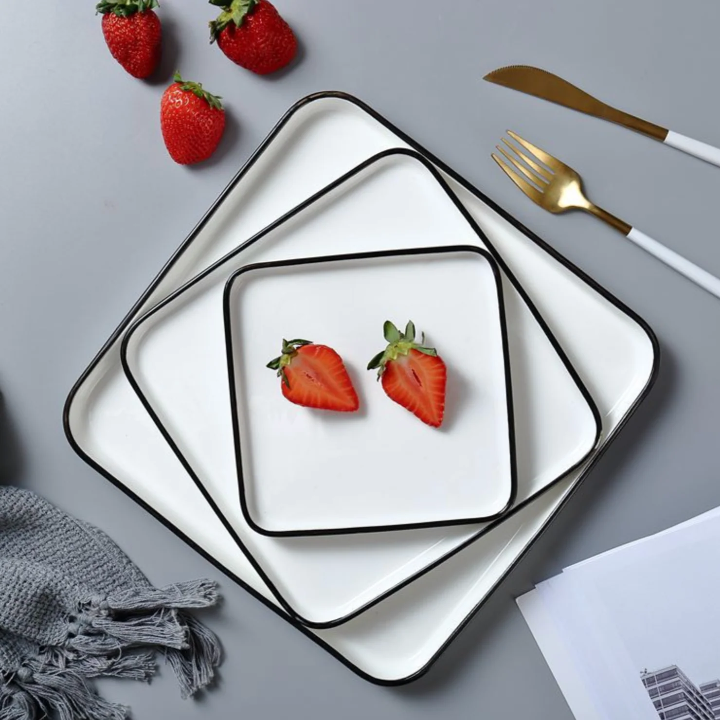 Square Dinner Plate - Image 12