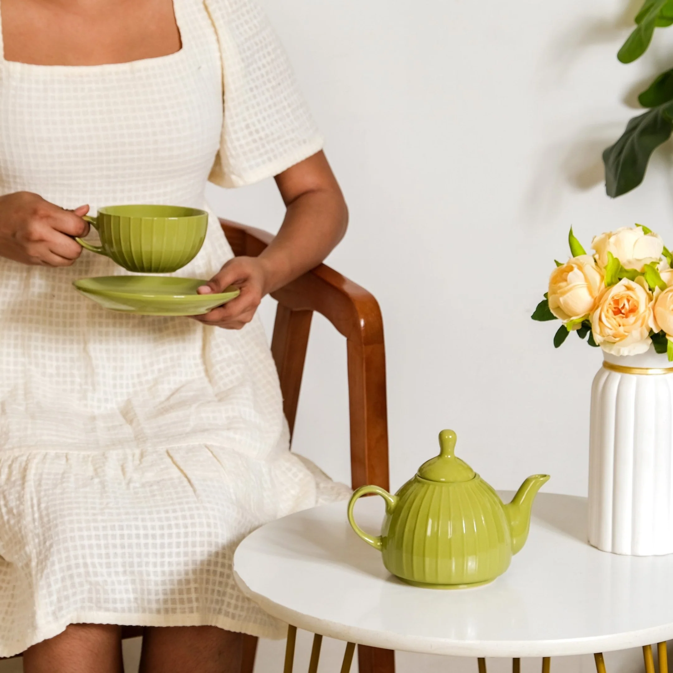 Stackable Ambrosia Teapot And Cup With Saucer Olive Green - Image 4