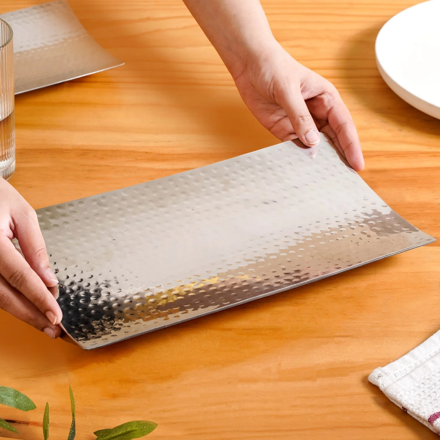 Stainless Steel Curved Rectangular Serving Platter 30x18cm - Image 2