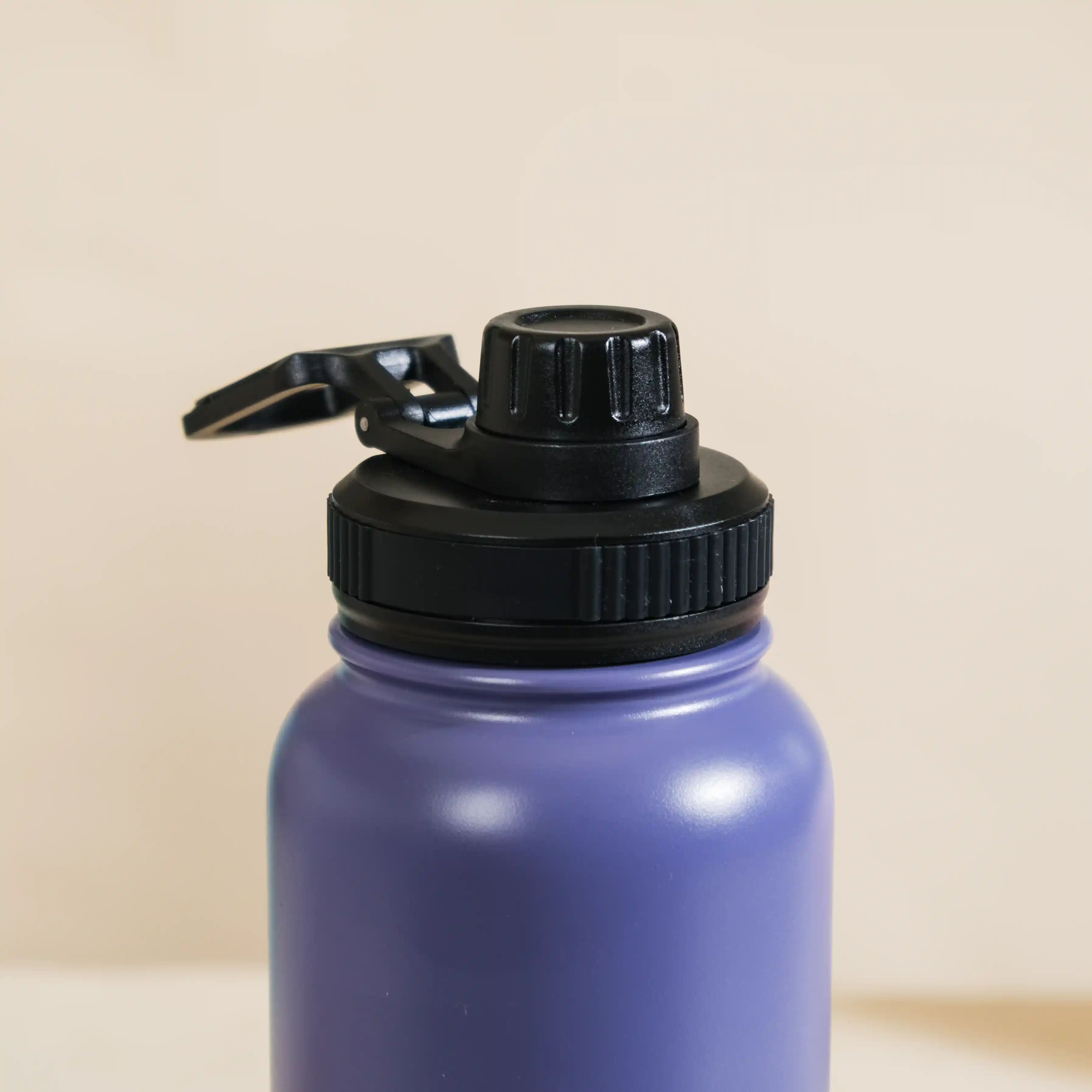 Stainless Steel Travel Bottle Blue 1L - Image 12