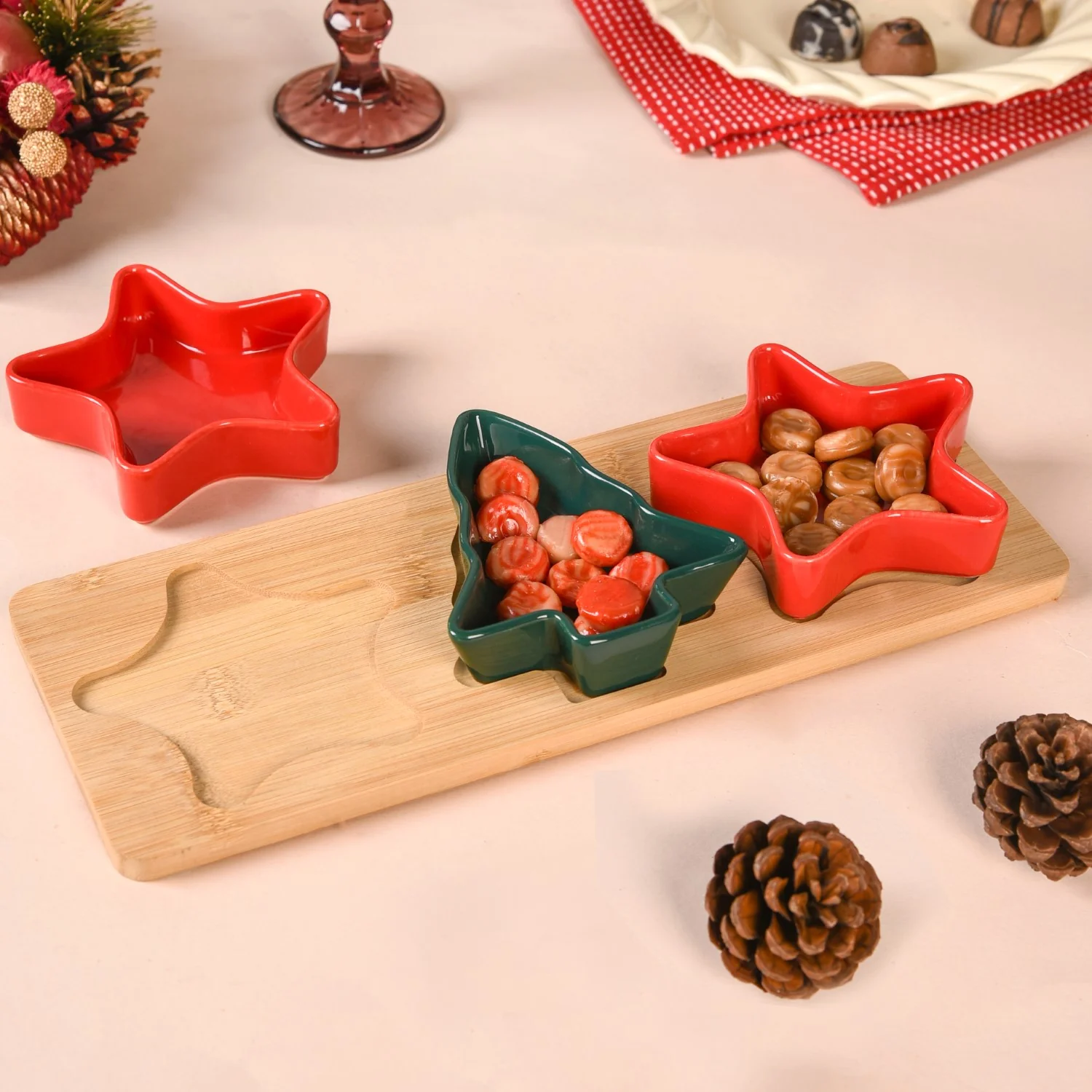 Stars And Tree Snack Bowl Set Of 3 With Wooden Serving Tray - Image 9