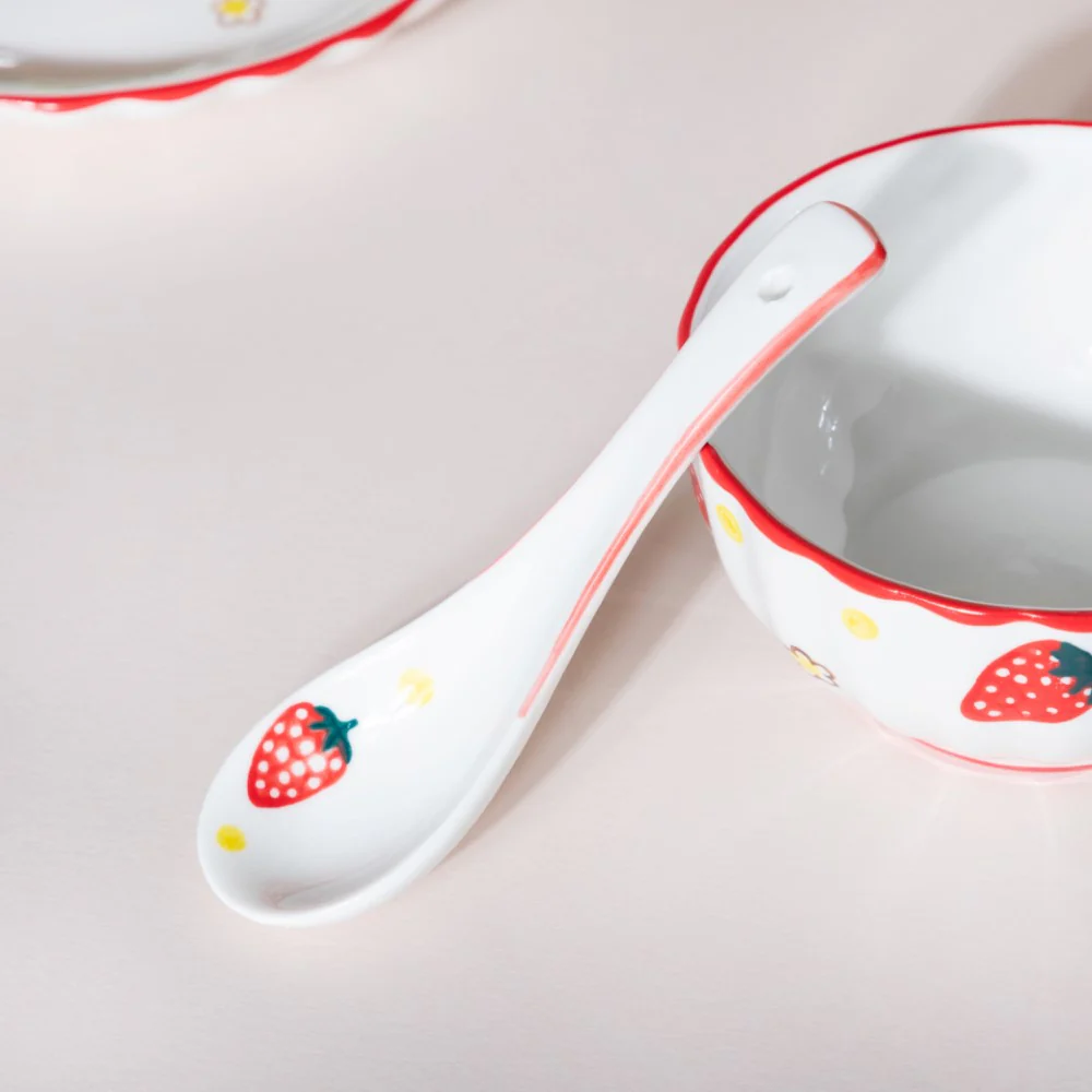 Strawberry 8 Piece Dinner Set For 2 - Image 11