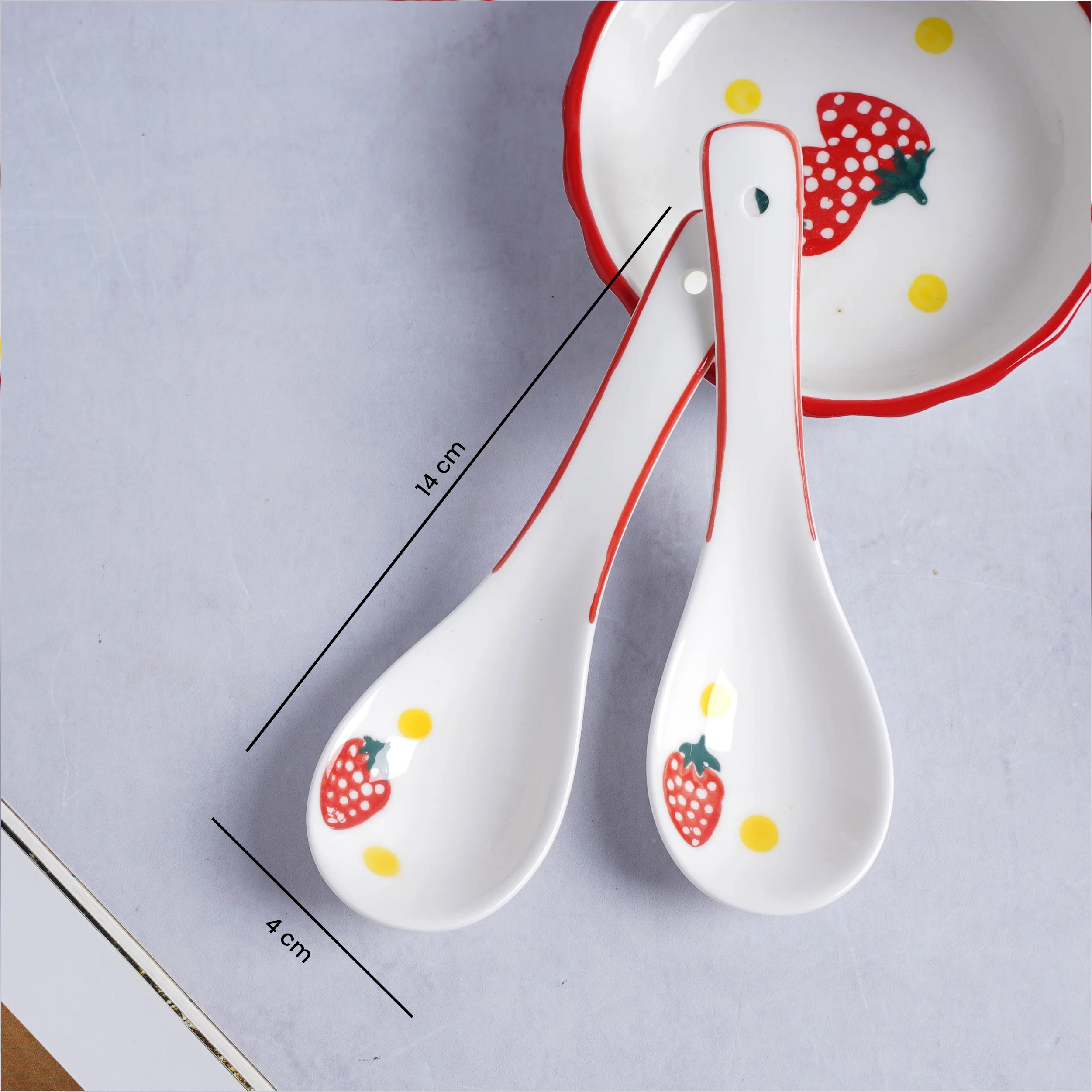 Strawberry 8 Piece Dinner Set For 2 - Image 6