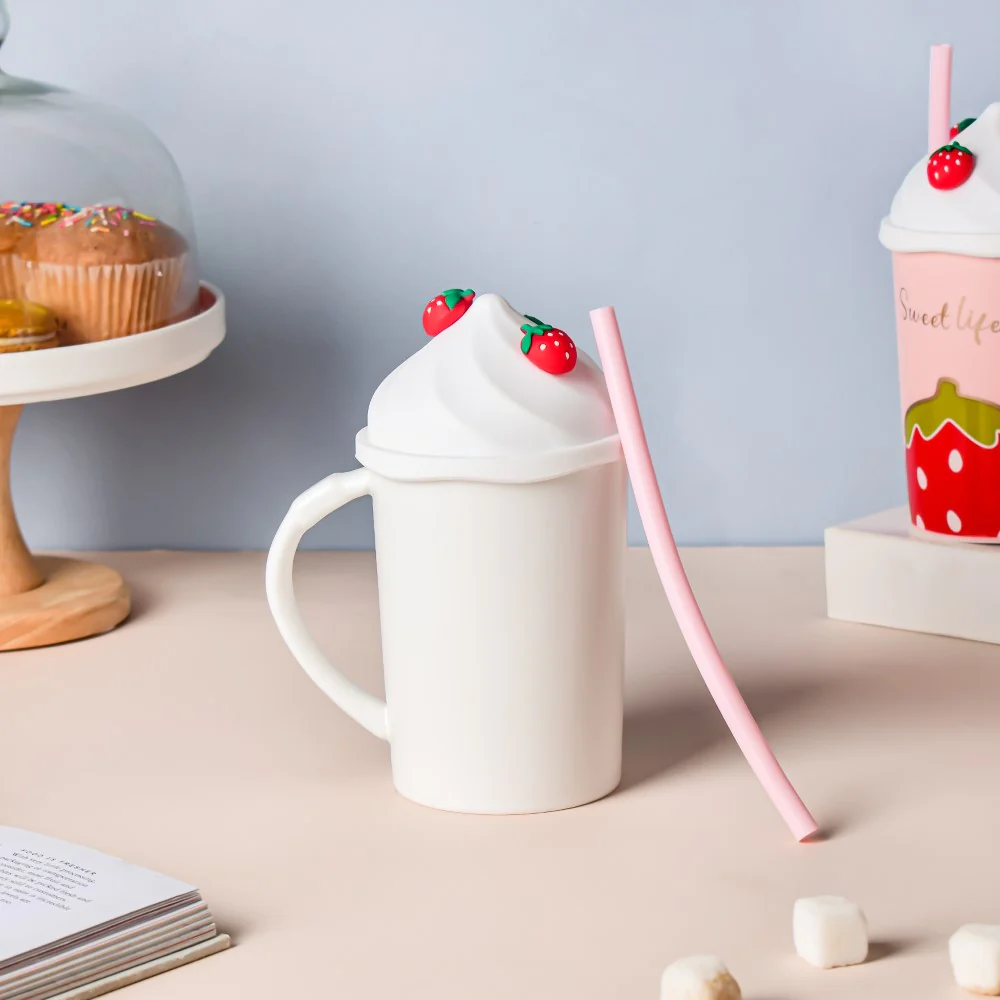 Strawberry Sweet Life Mug With Lid And Straw 380 ml - Image 3