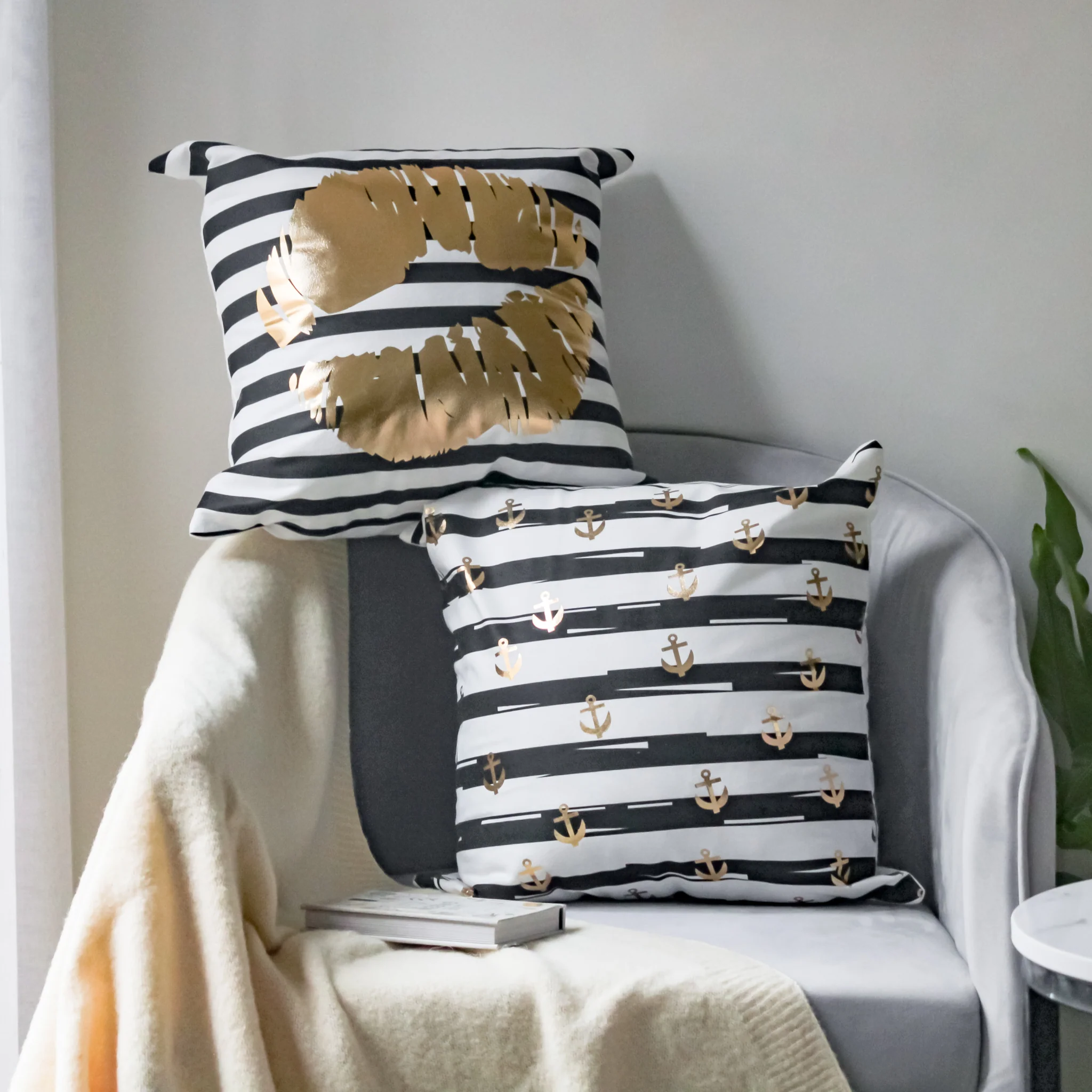 Striped Cushion Cover Set of 2 - Image 2