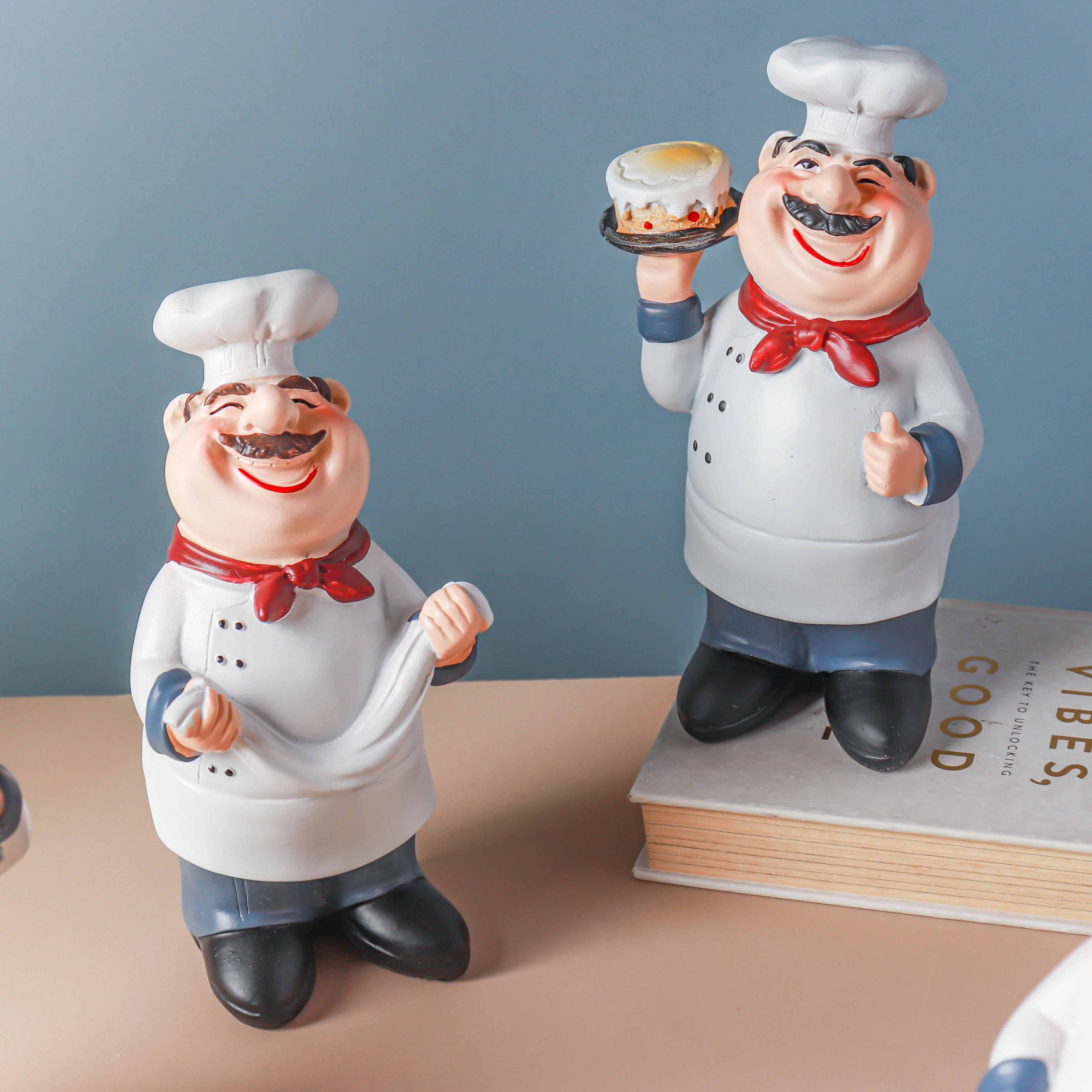 Stubby Chef With Napkin - Image 6