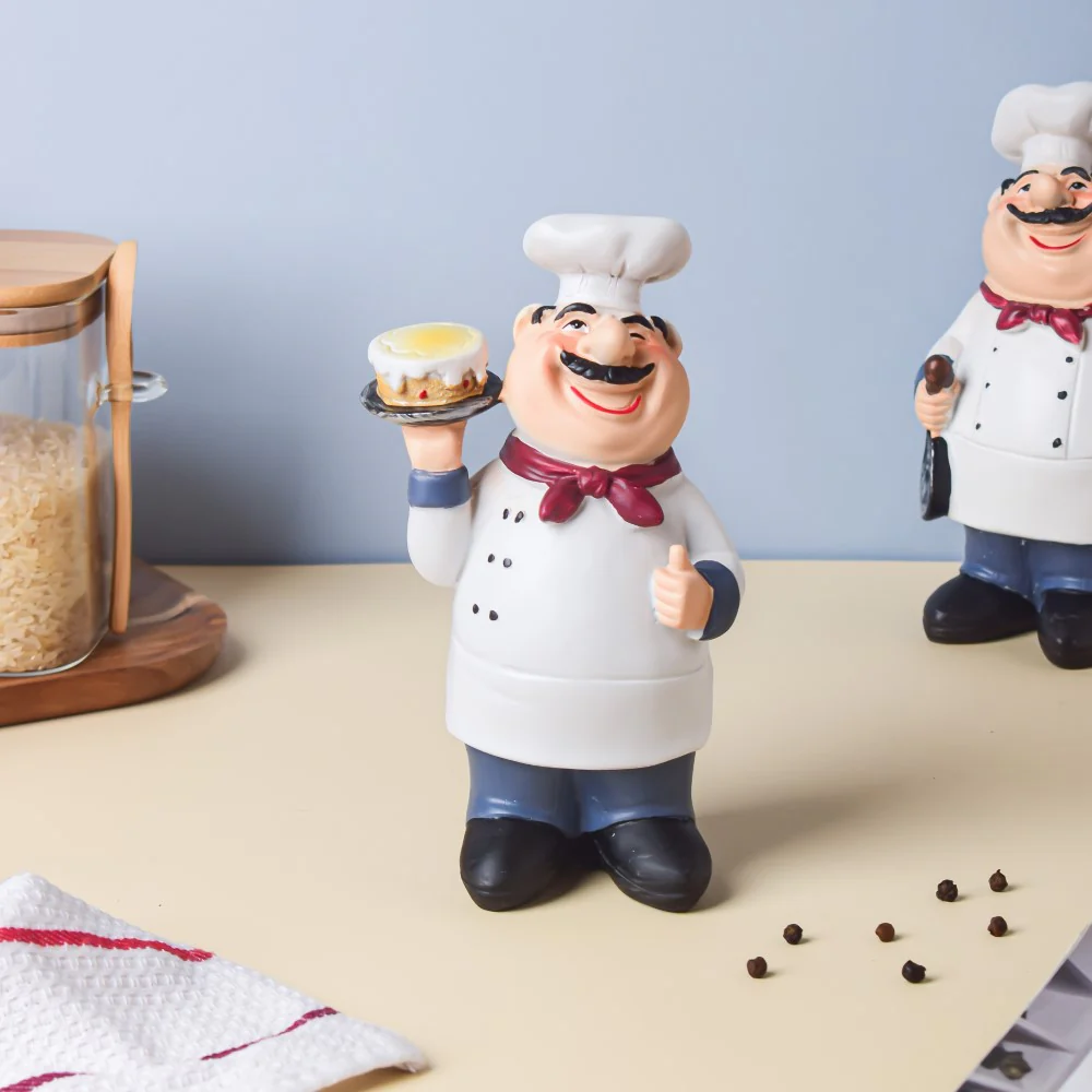 Stubby Chef With Pie