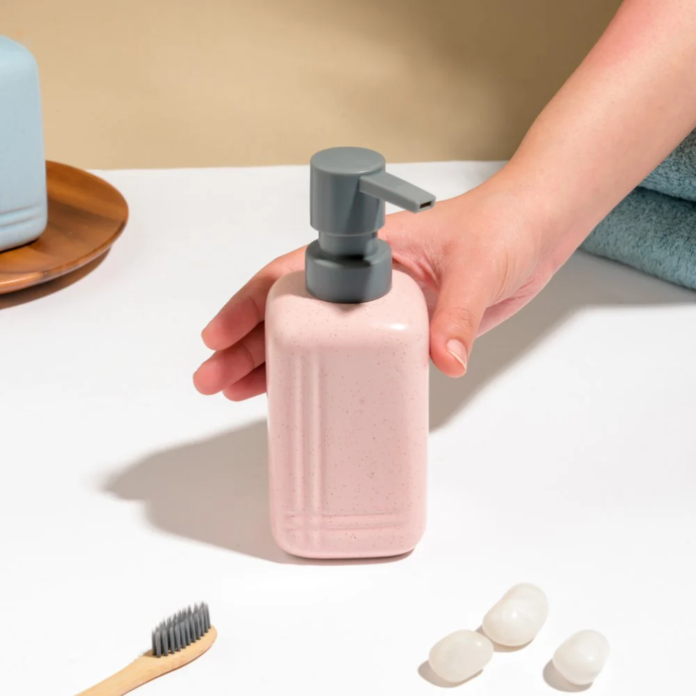 Stylish Hand Wash Bottle - Image 15