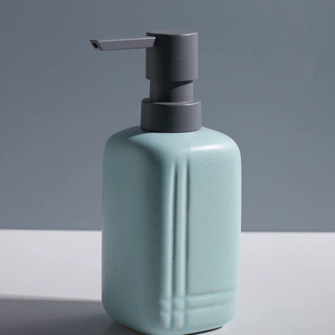 Stylish Hand Wash Bottle - Image 4
