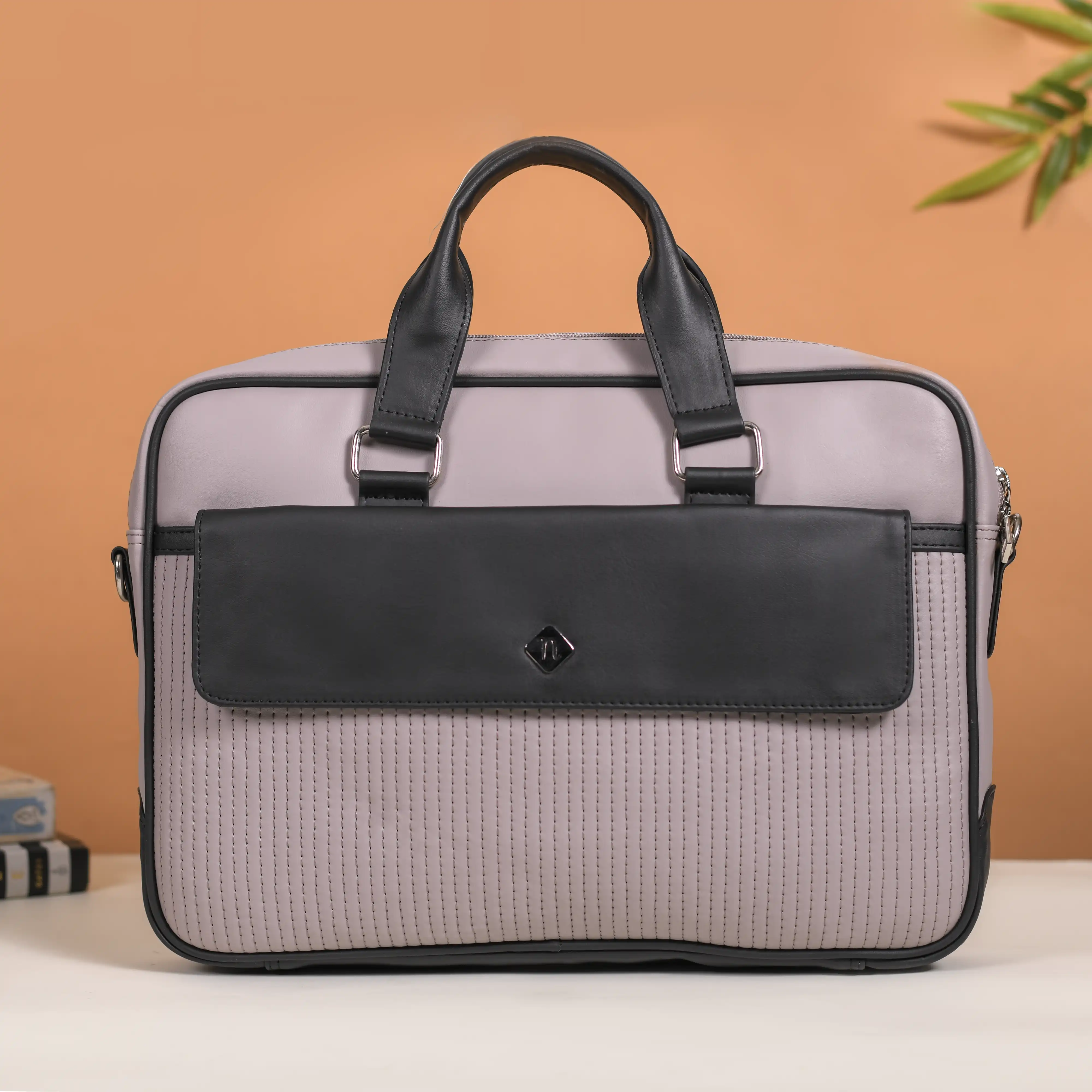 Stylish Office Essential Gift Set of 2 - Image 2
