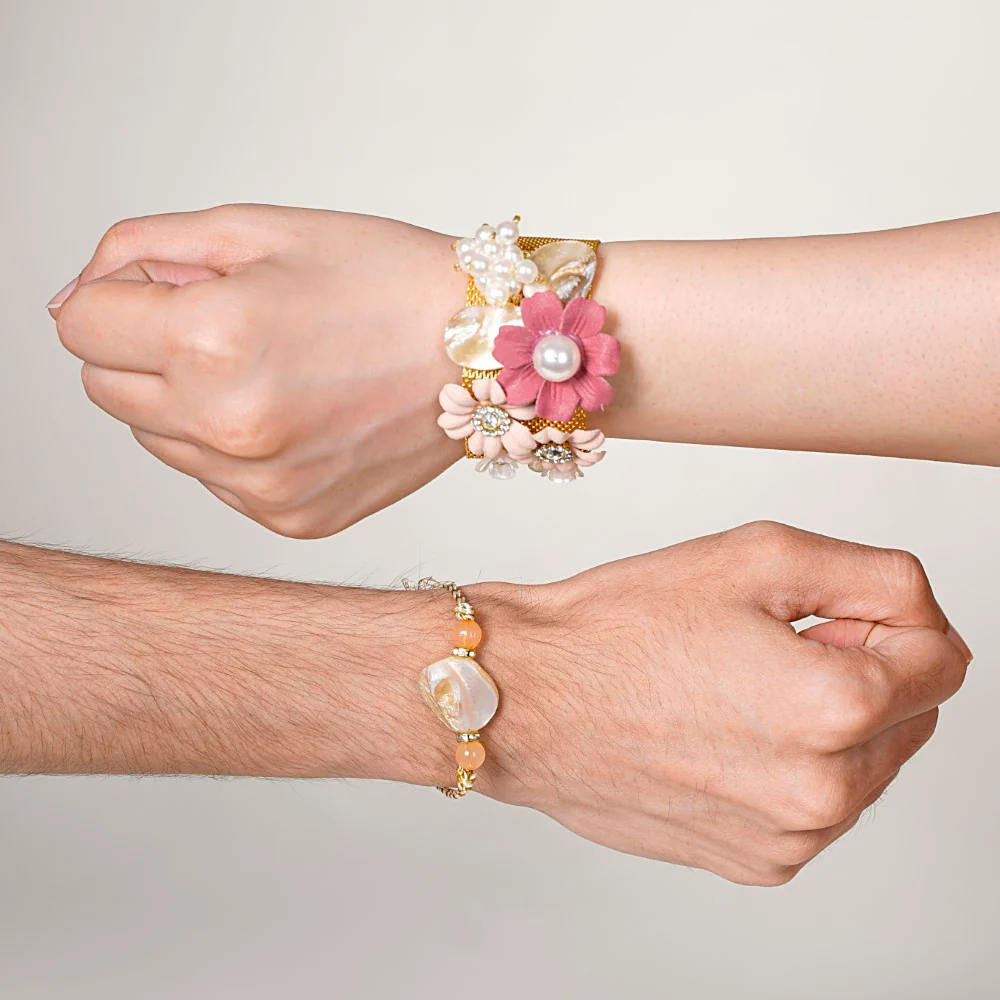 Stylish Rakhi Gifts Set Of 3 - Image 2