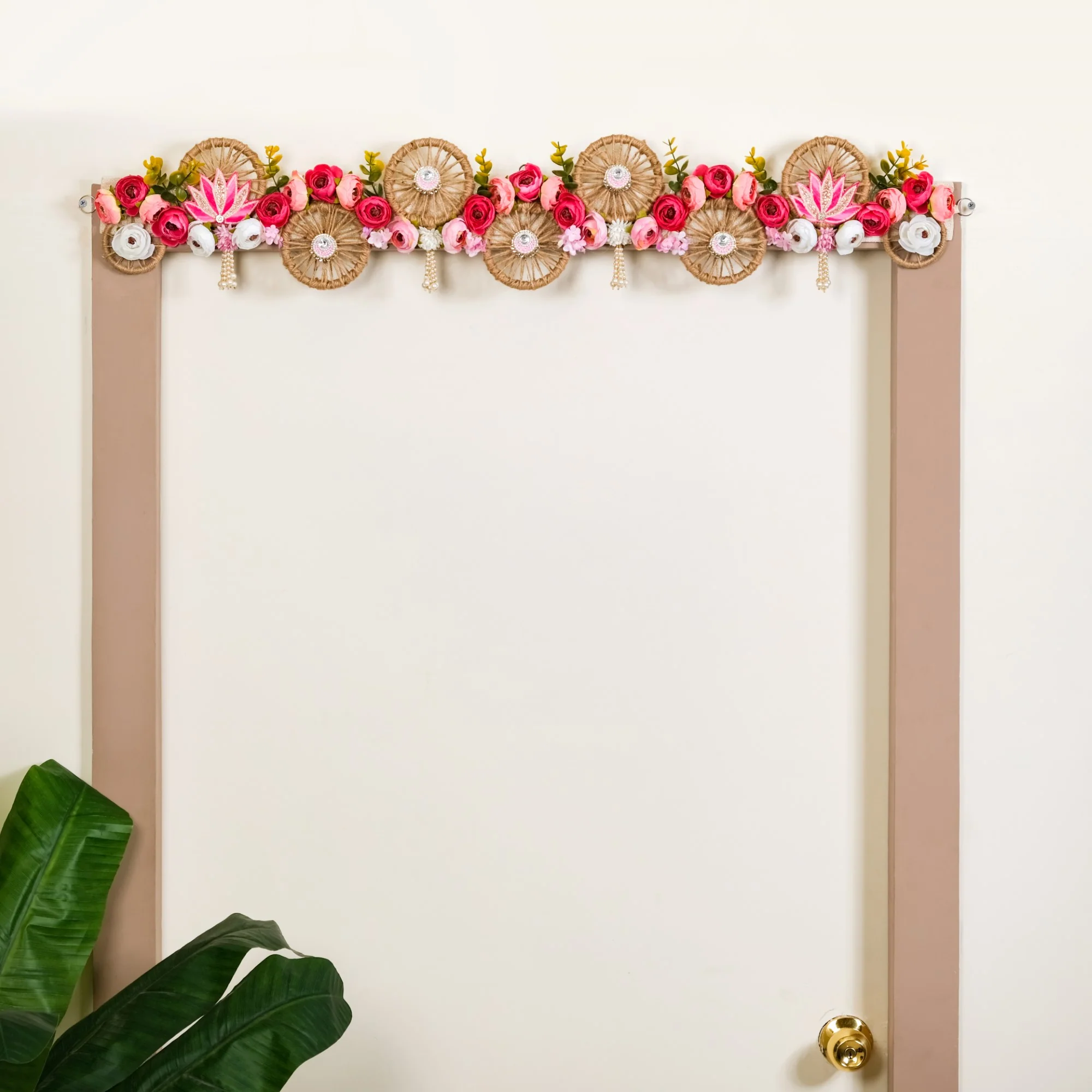 Sustainable Floral Pop Toran For Decoration - Image 8
