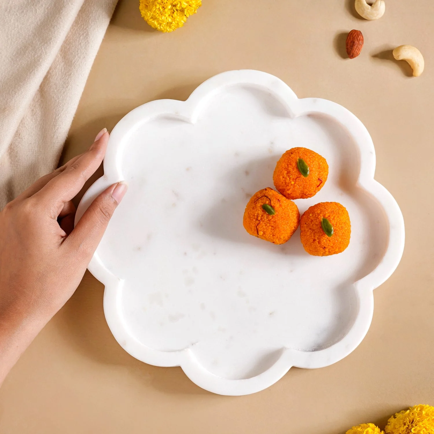 Sustainable Marble Stone Flower Platter 9 Inch - Image 2