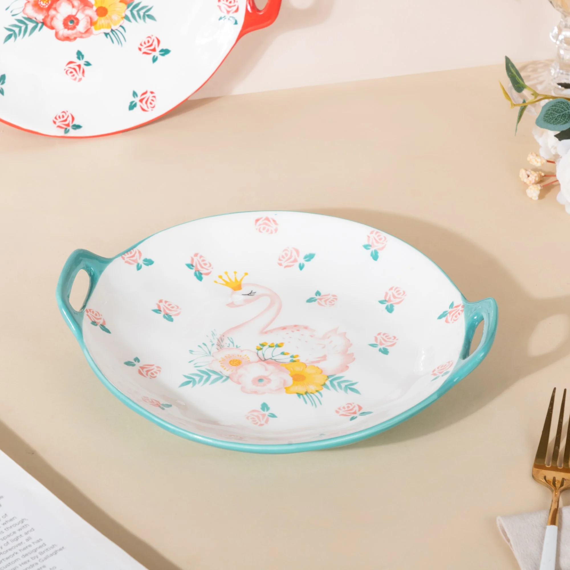 Swan Round Dish - Image 2