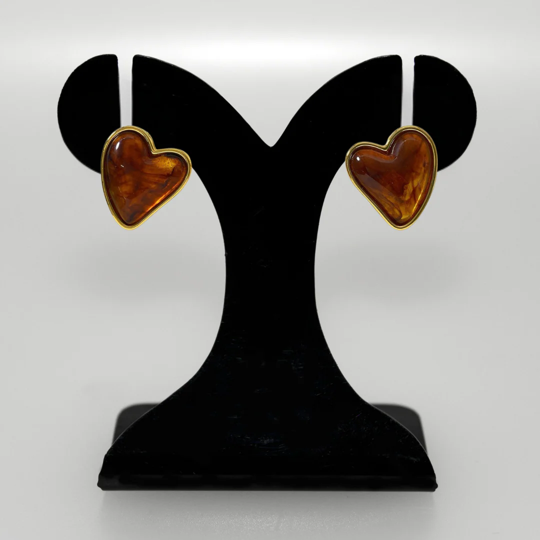 Sweet Hearts Studs Brown - Image 6