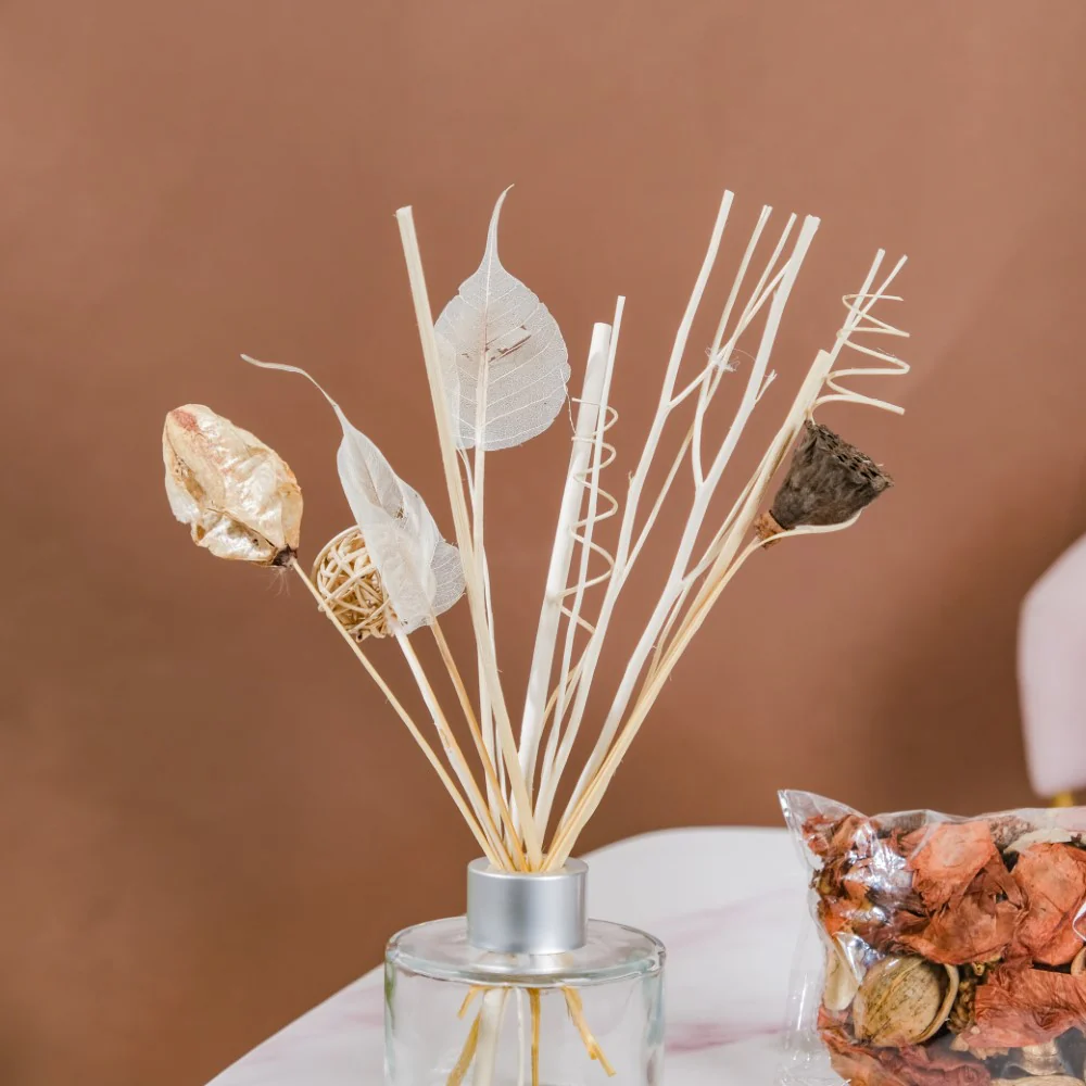 Sweet Vanilla Bouquet Reed Diffuser Gift Set Of 3 - Image 5