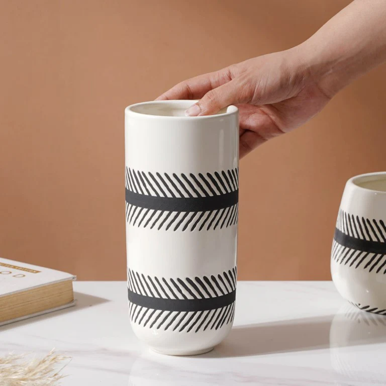 Tall Glossy Vase - Image 2