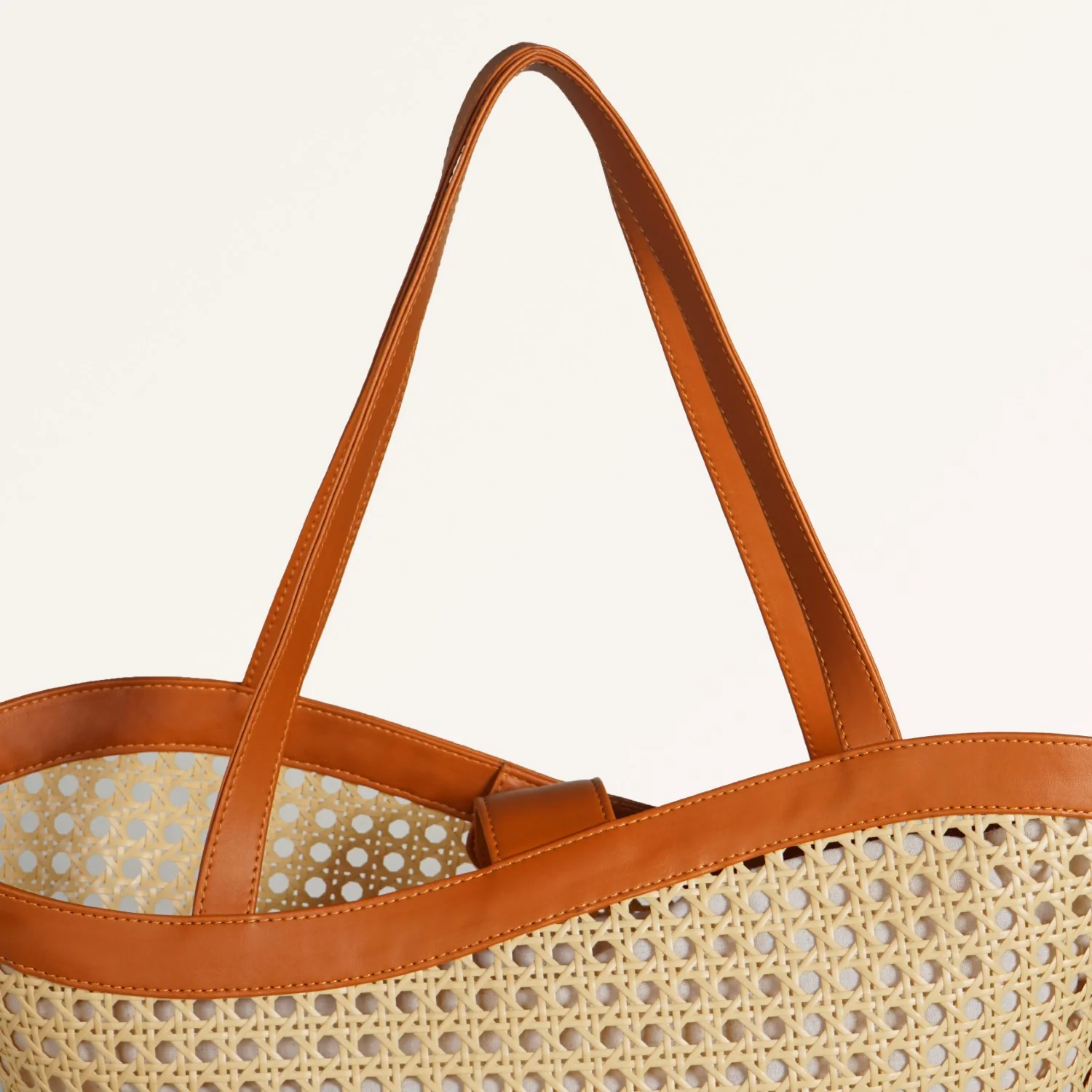 Tan Rattan Weave Beach Bag - Image 7