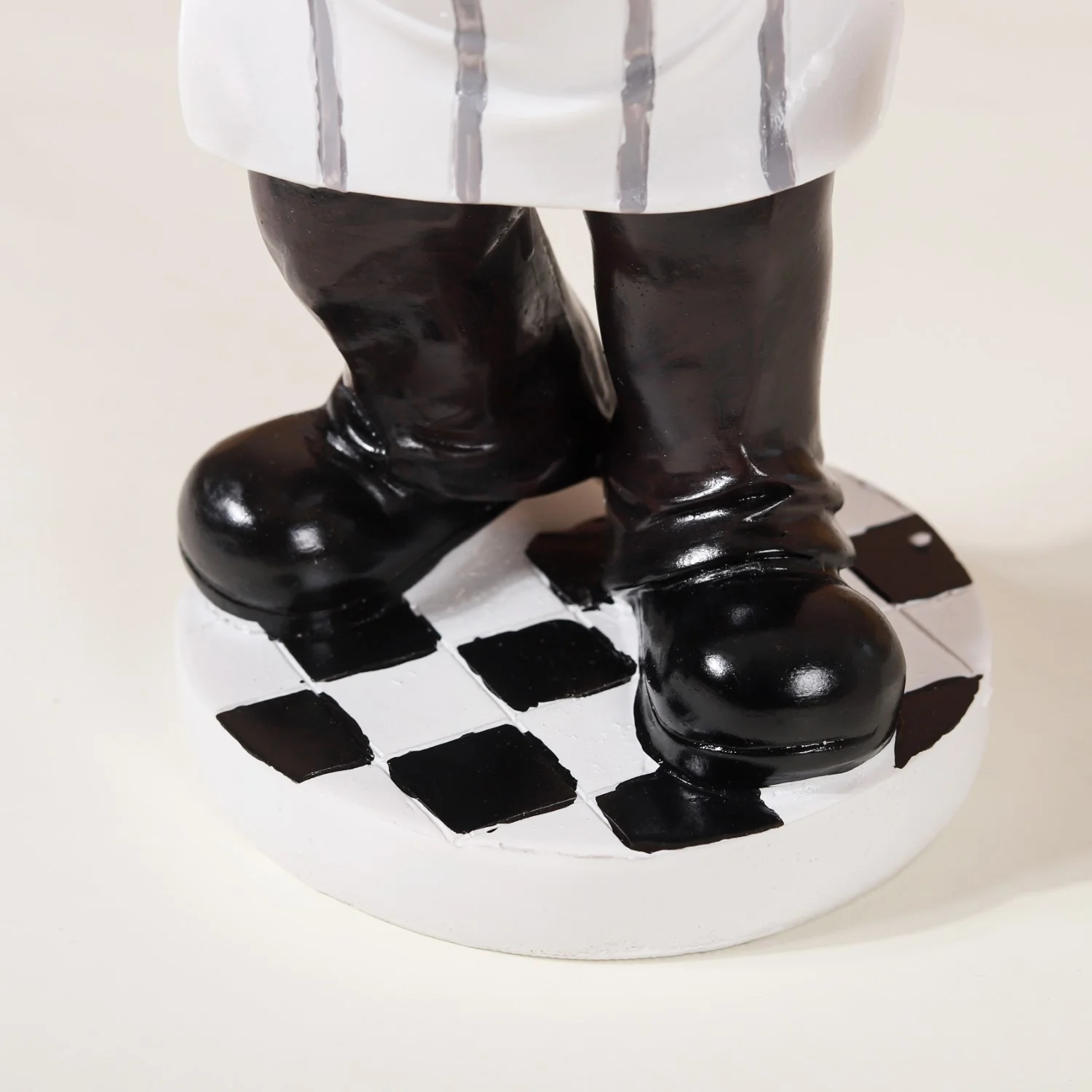 Tea Serving Chef Decor Showpiece - Image 4