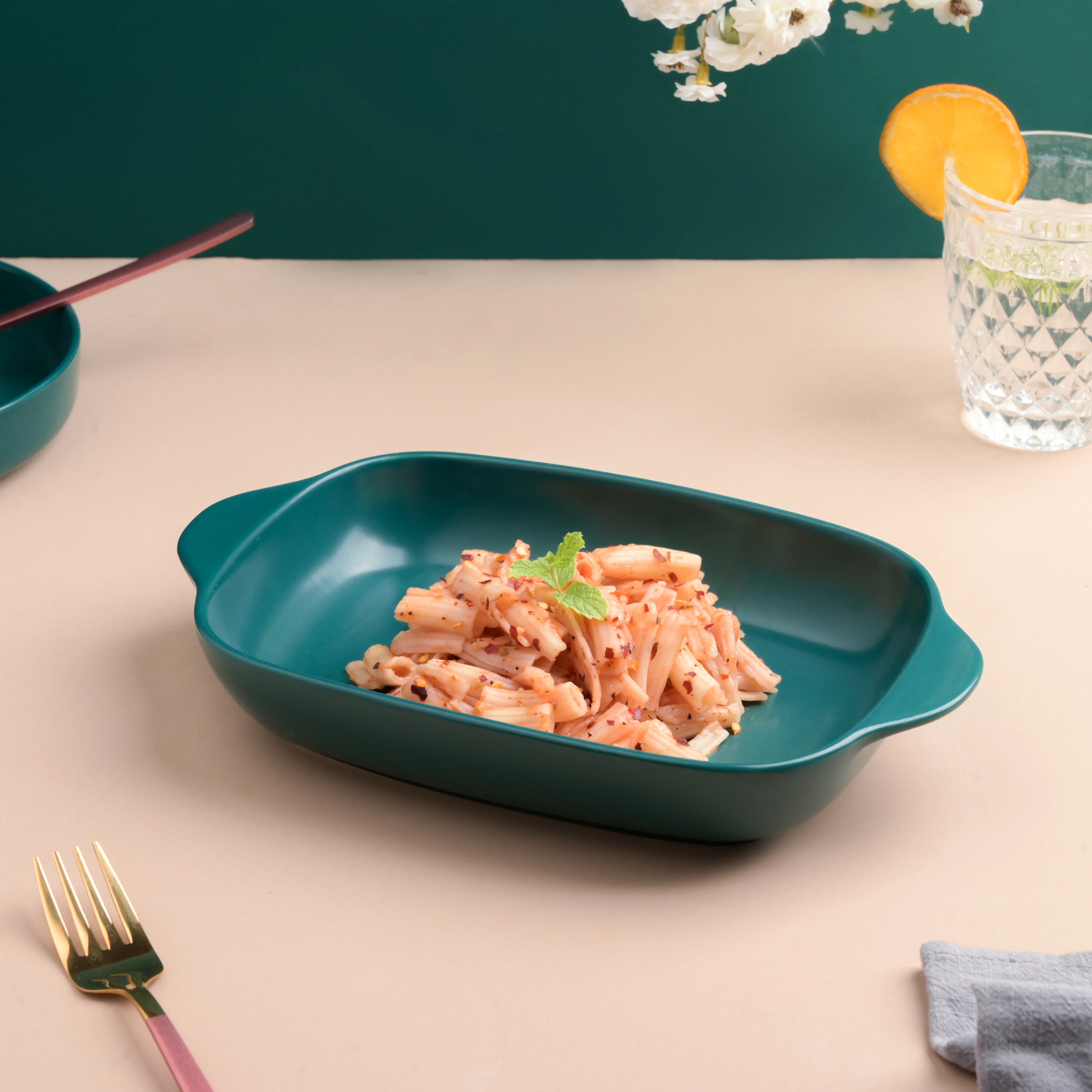 Teal Baking Pan with Handle
