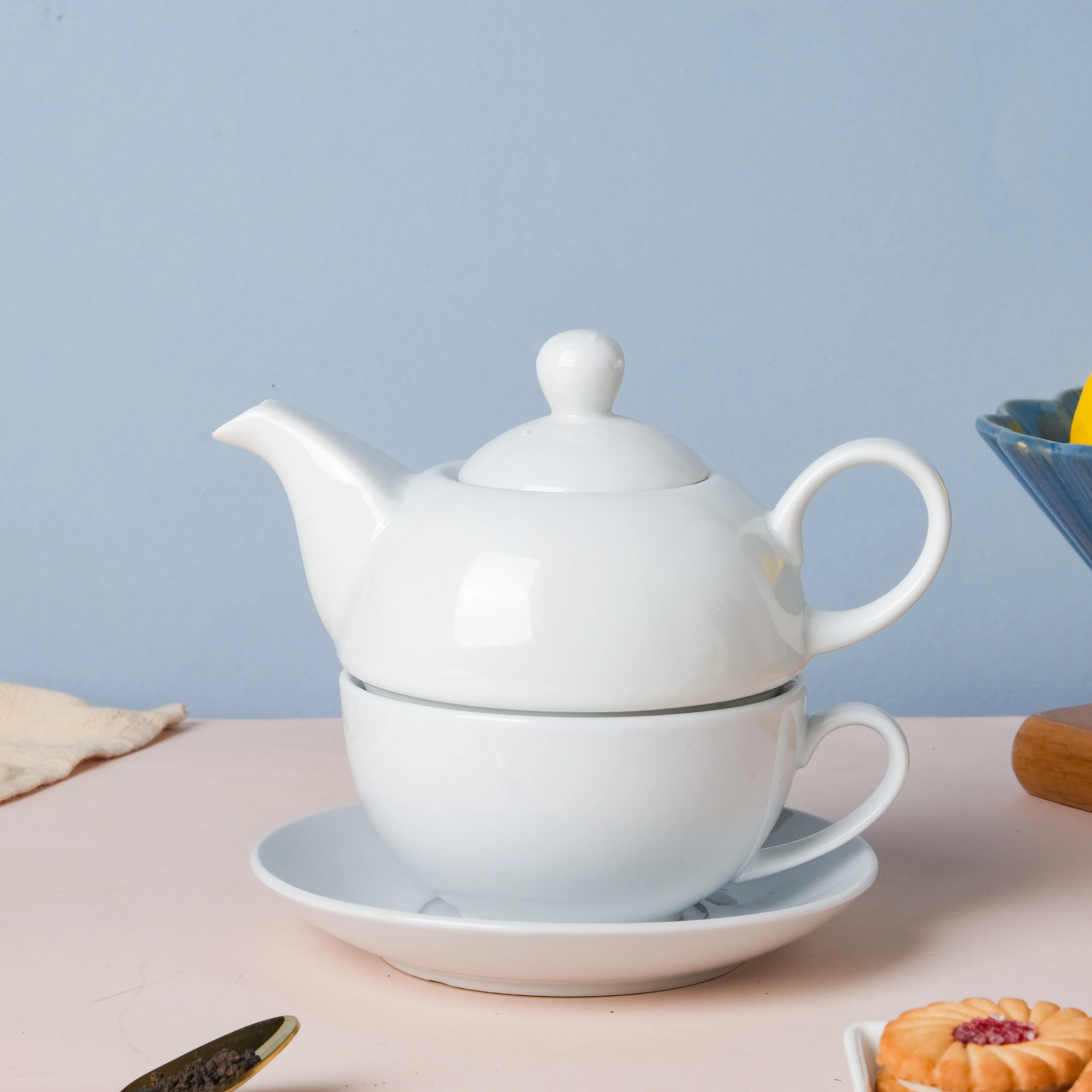 Teapot Set for One - Image 9