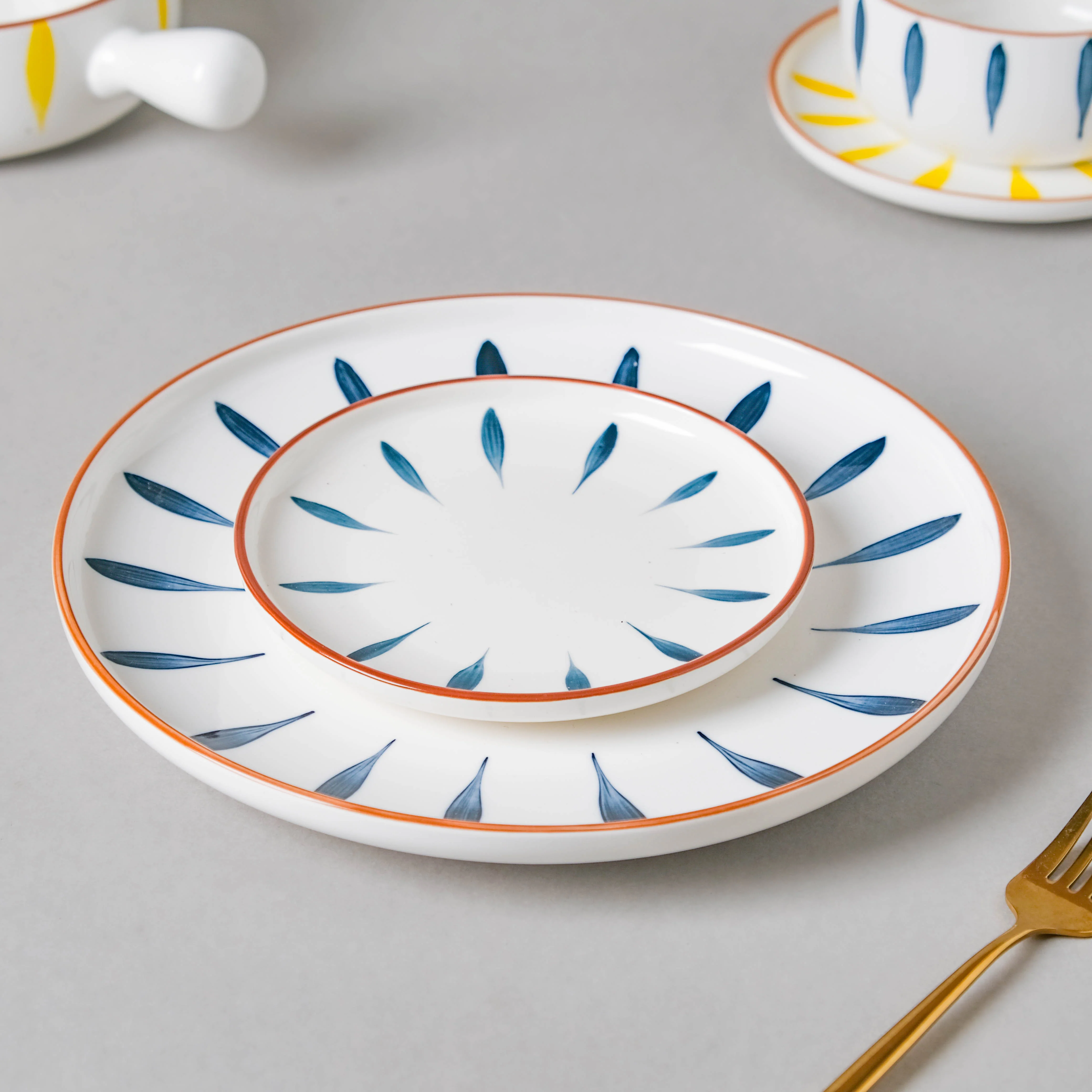 Teardrop Blue And Yellow 22 Piece Dinner Set For 6 - Image 6