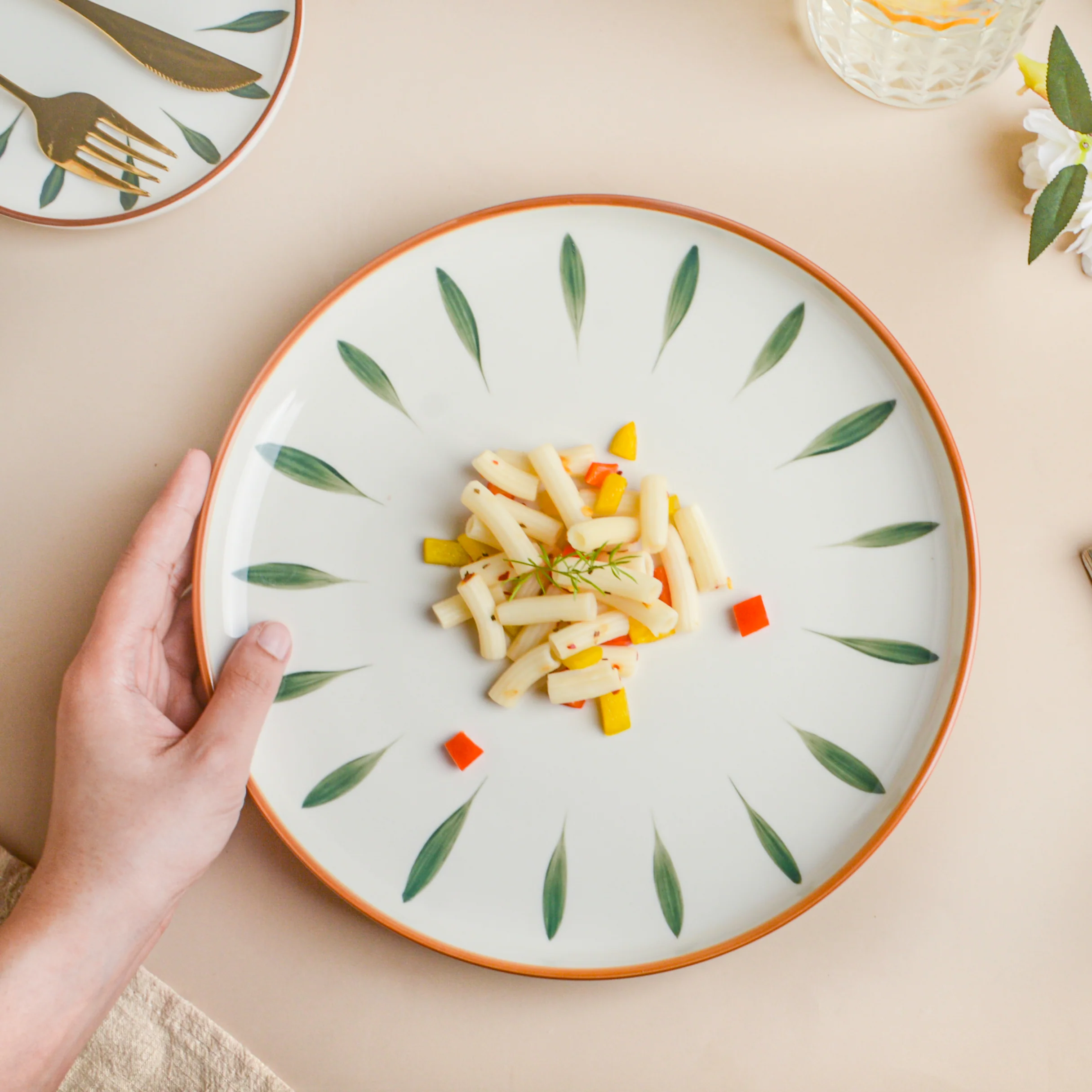 Teardrop Green 21 Piece Dinner Set For 6 - Image 5
