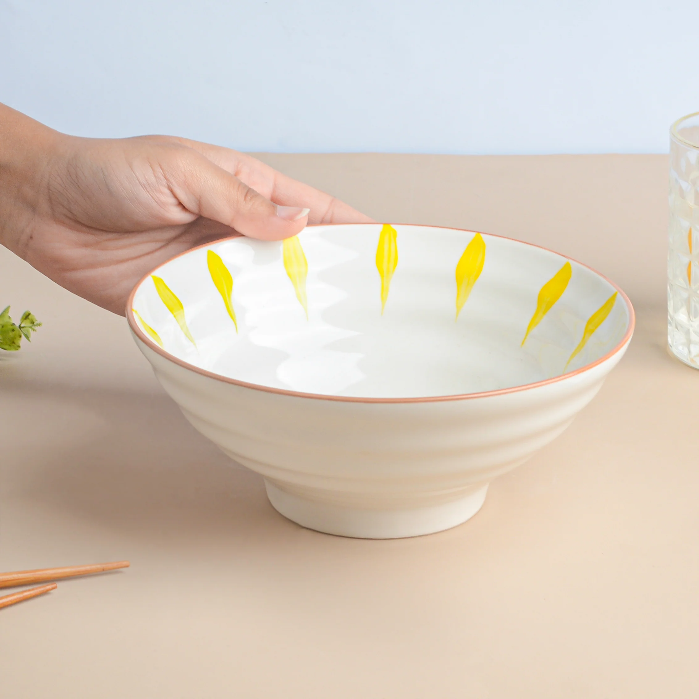 Teardrop Textured Ramen Bowl Yellow 550 ml - Image 5
