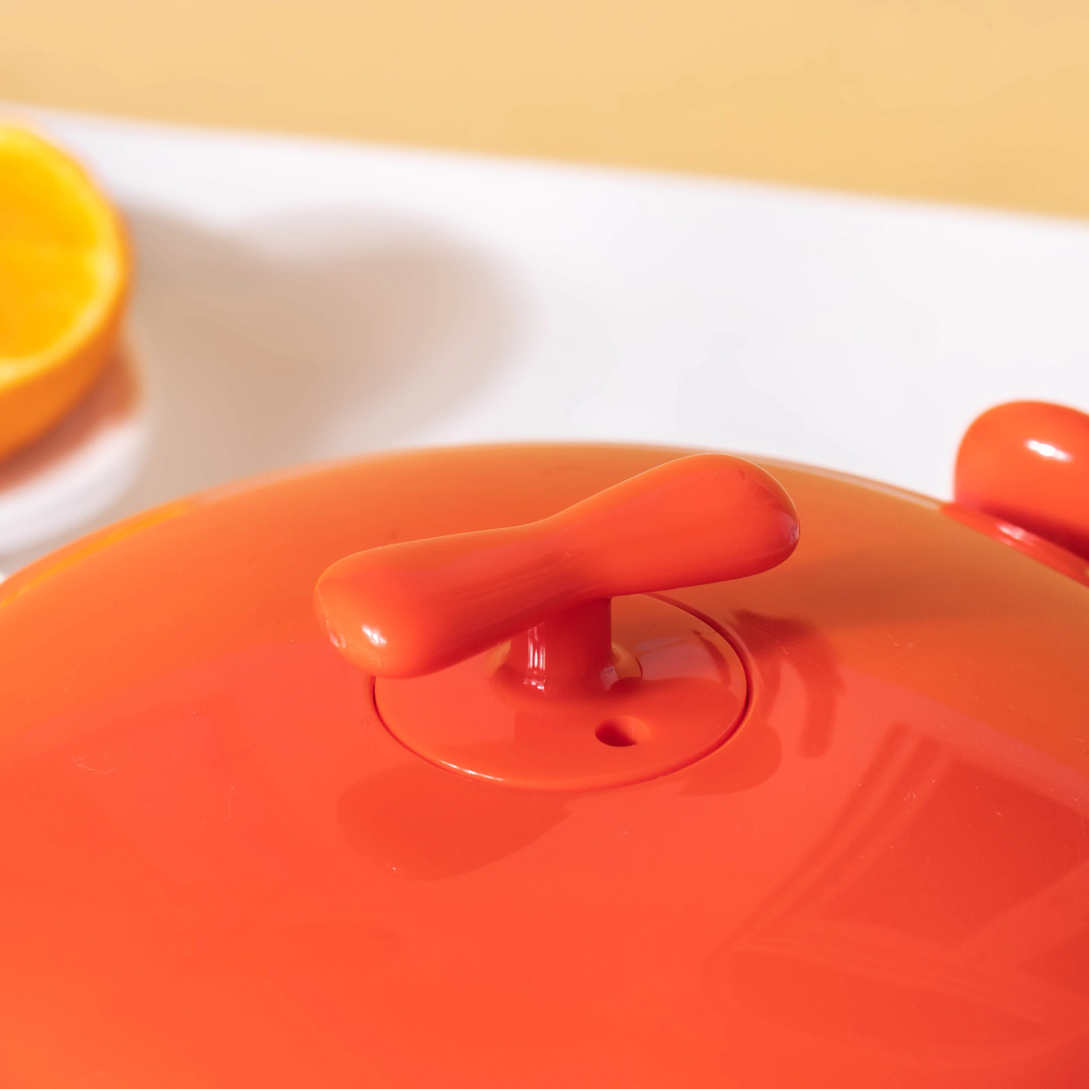 Airtight Stay Warm Steel Bowl With Suction Base Red 300 ml - Image 8